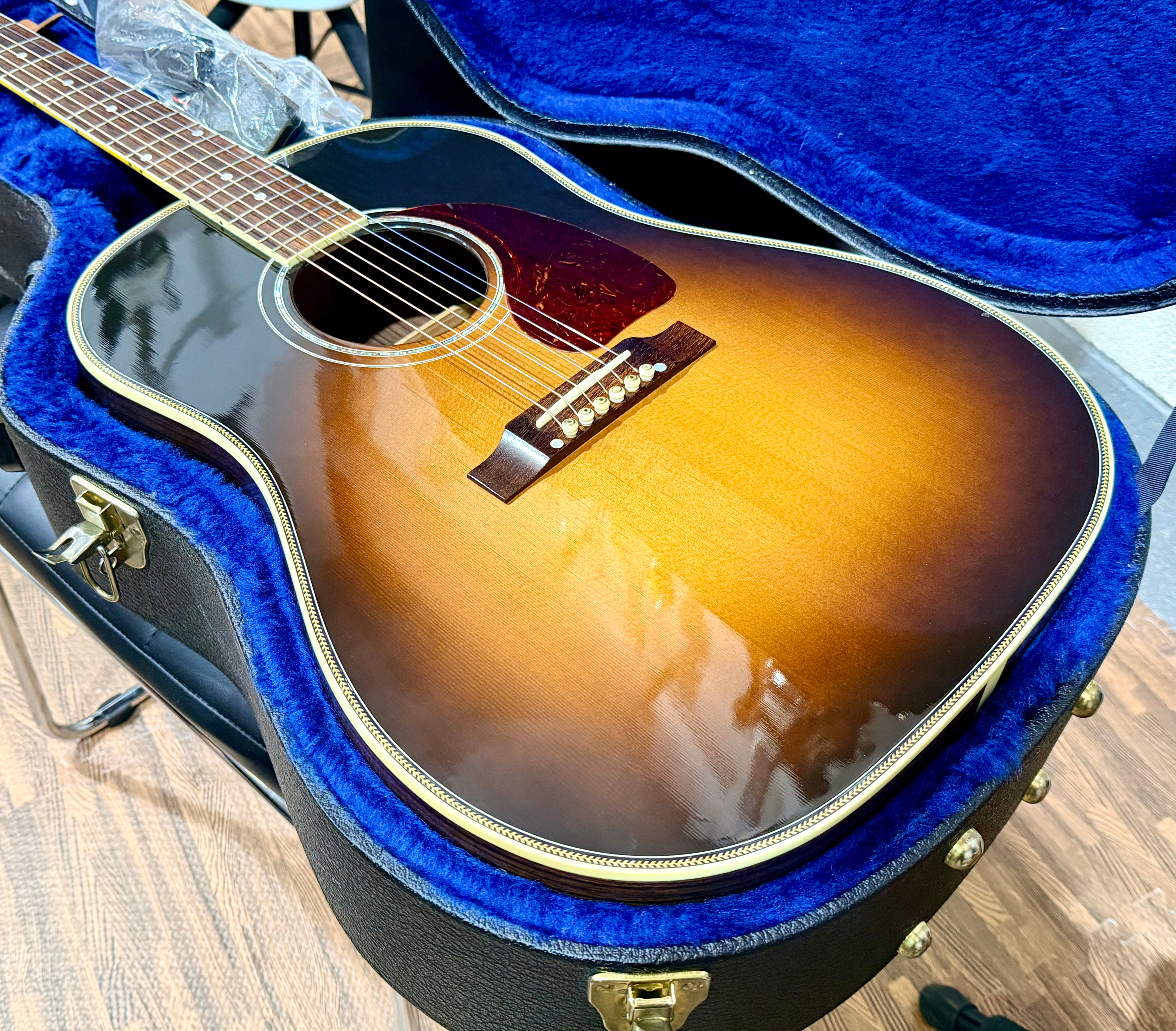 ⭐2011⭐ Gibson J-45 Custom Acoustic Guitar~ Rosewood~ Seymour Duncan SA-6 Pickup!