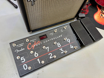 🎸RARE~ CYBER FOOT CONTROLLER🎸 Fender Cyber Champ 65w Guitar Combo Amplifier!