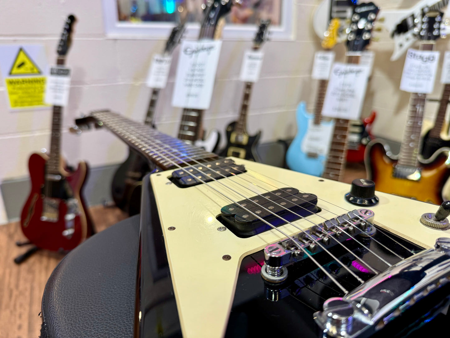 🔥KOREA 2000🔥 Epiphone ‘67 Reissue Flying V In Black/Ebony~ By Gibson~ RARE!
