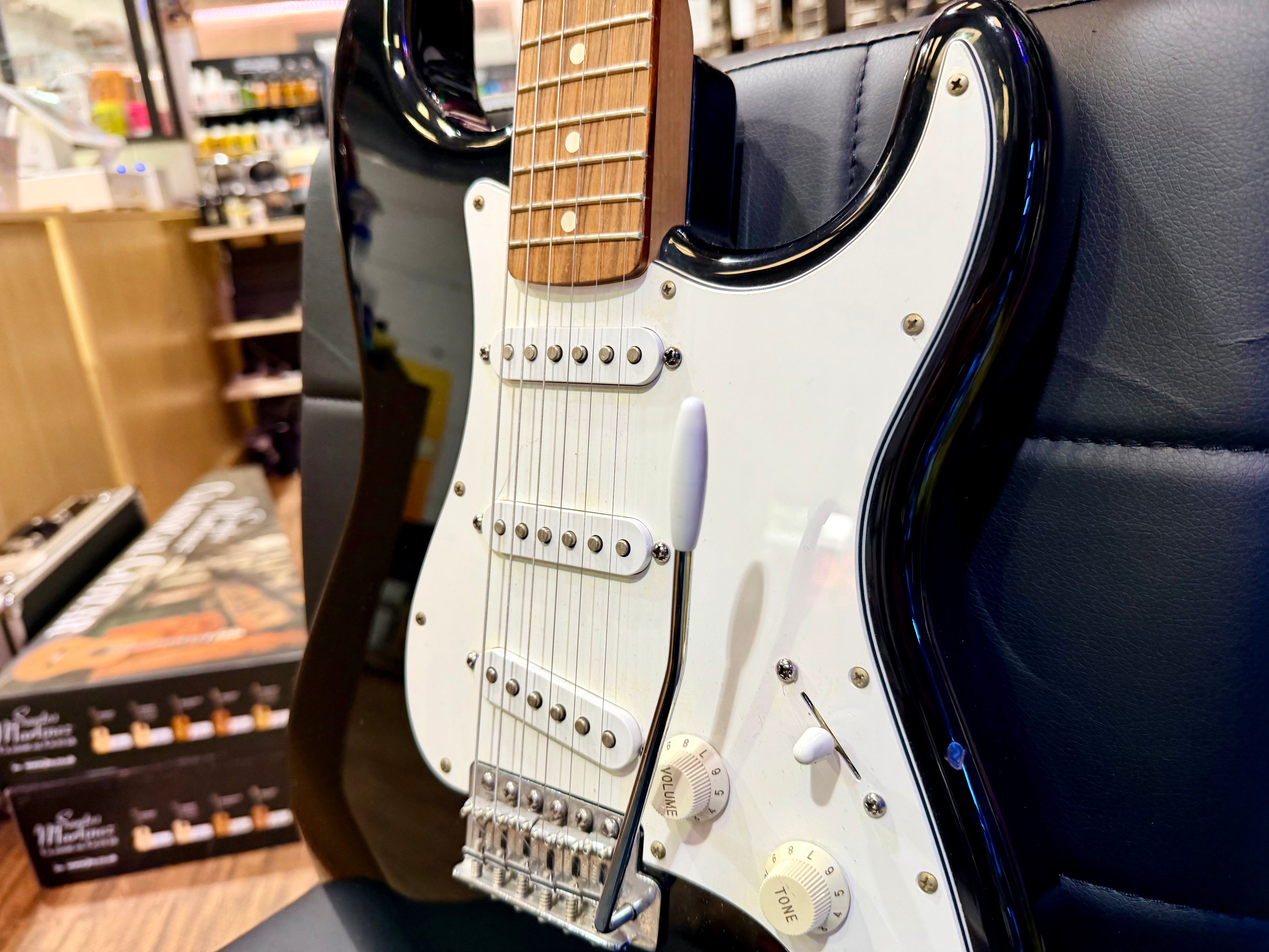 🌟2000🌟 Fender Mexican Standard Stratocaster~ Classic Black Strat~ Rosewood~MIM