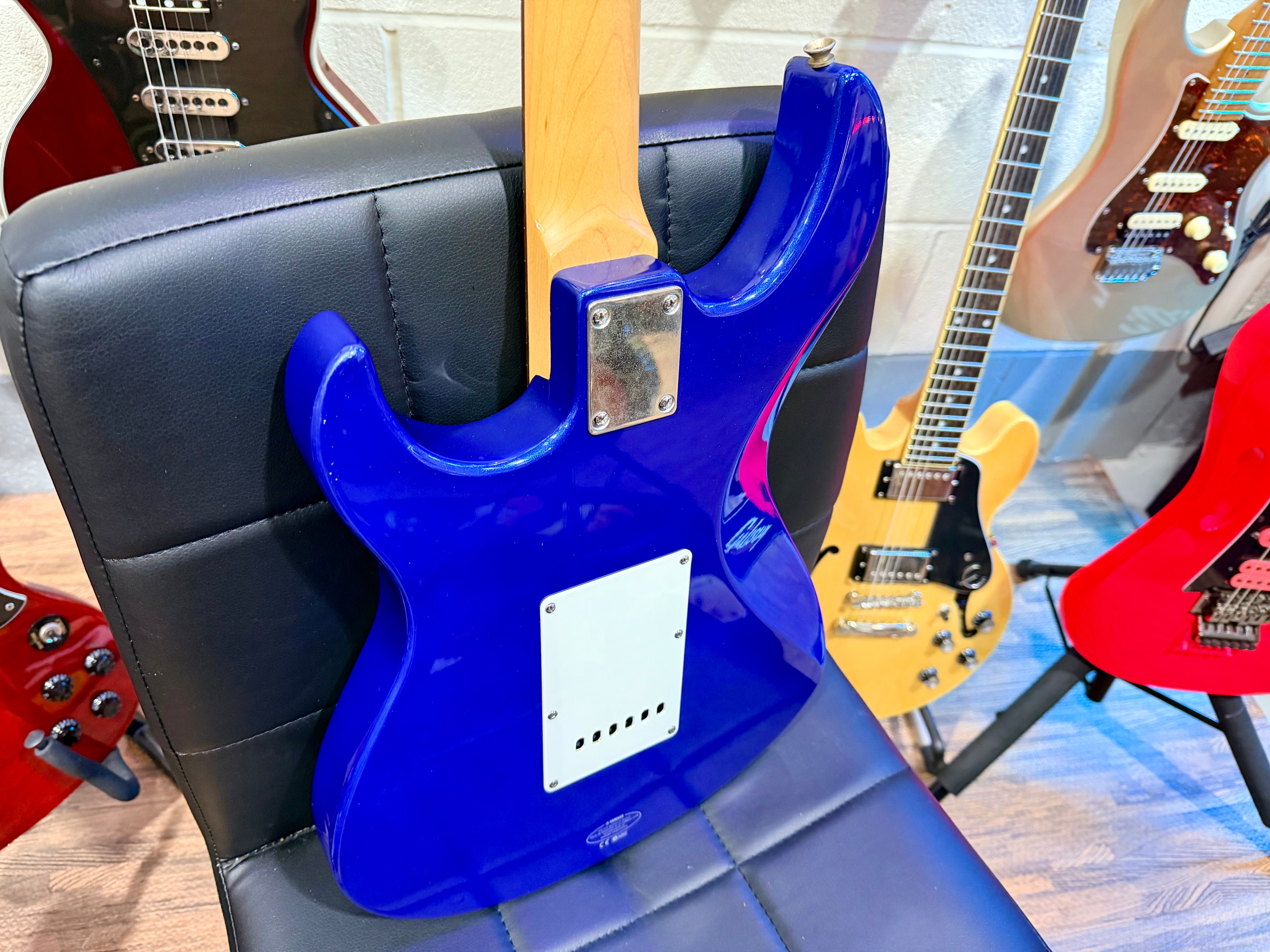 🎸PERFECT STARTER🎸 Yamaha Pacifica 012 Electric Guitar~ Gloss Blue~ HSS!