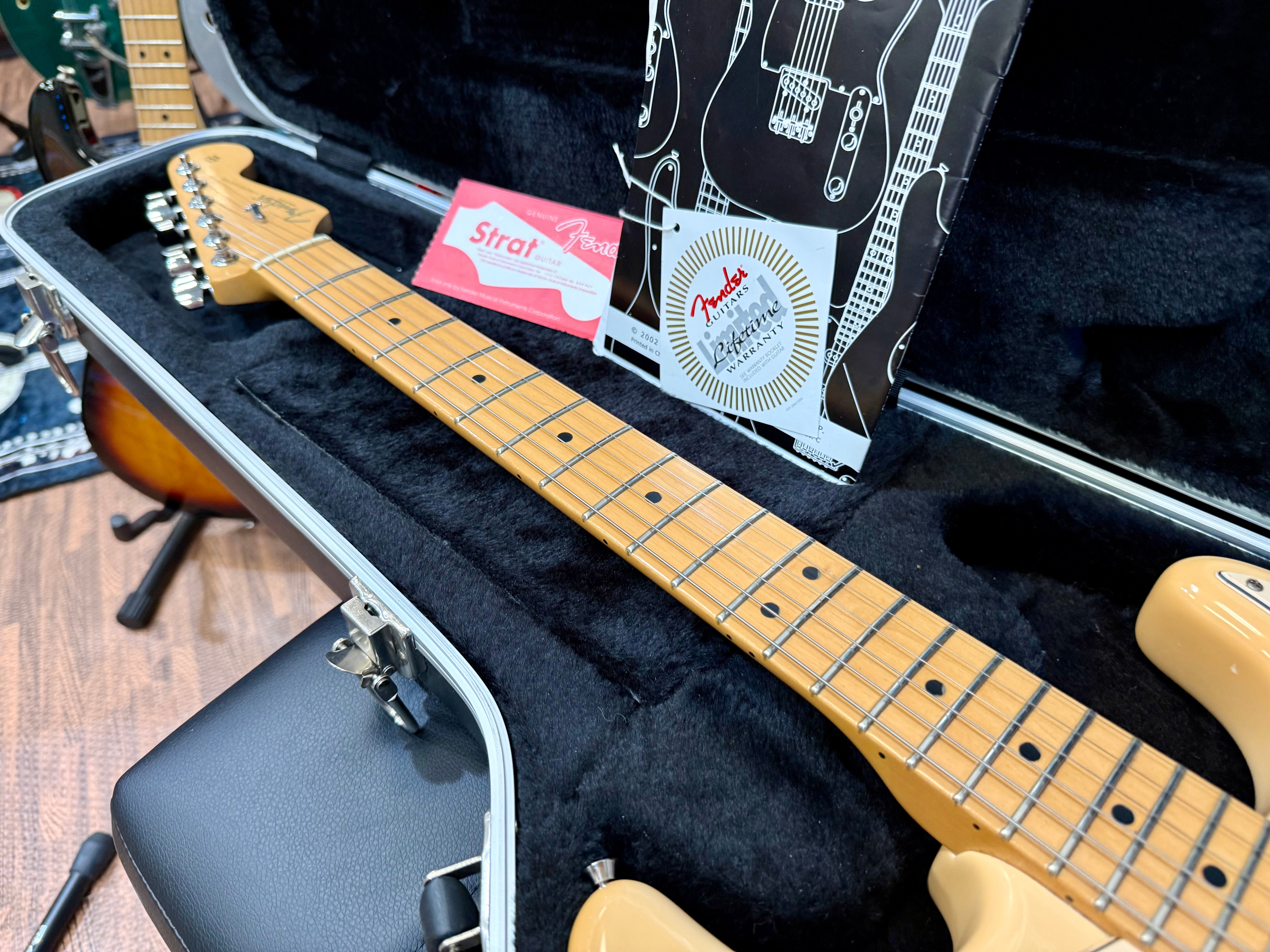 🌟2005 60th Anniversary🌟 Fender American Standard Stratocaster~ Vintage White!