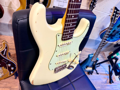 🔥2020🔥 Vintage V6 Thomas Blug Signature Guitar~ Distressed Relic~ Vintage White