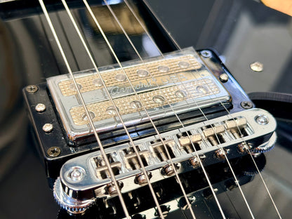 🔥2008🔥 DeArmond M-75 by Guild~ Gloss Black~  Korean Made With USA 2K Pickups!