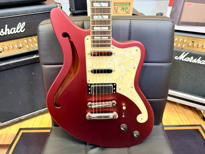 ✨1/50✨ D'Angelico Deluxe Bedford SH Limited Edition Matte Wine Semi Hollow!