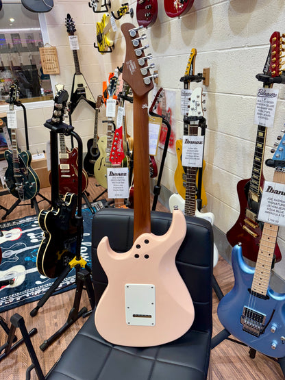 🌟BRAND NEW🌟 Cort G200SE Limited Edition~ Aged Cream~ Roasted Maple~ Latest Model!