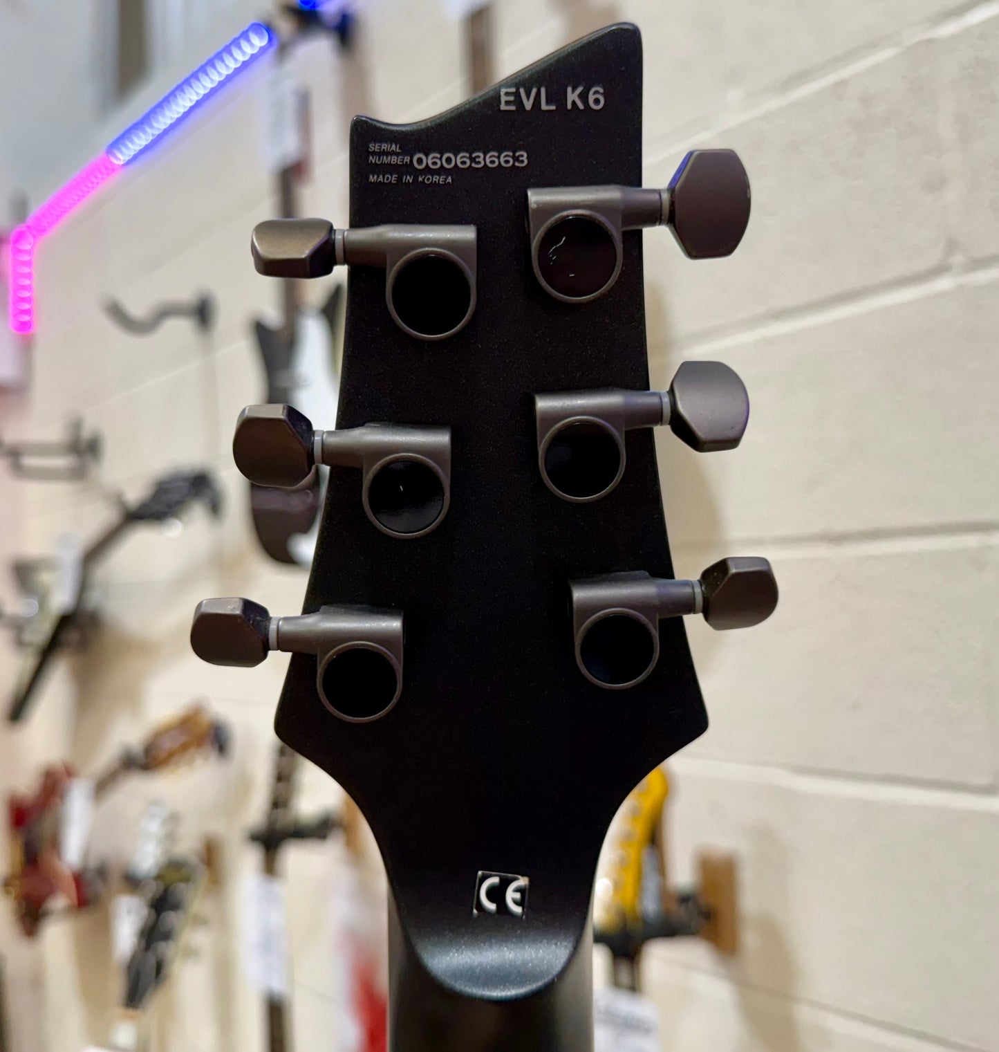 🔥RARE🔥 Cort EVL K6 Satin Black~ Korean Made 2006 Model~ Active EMG P’ups!