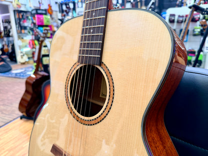 ✨ Vintage V1650N Performer Series Acoustic Orchestra OM Guitar~ Natural Gloss ✨