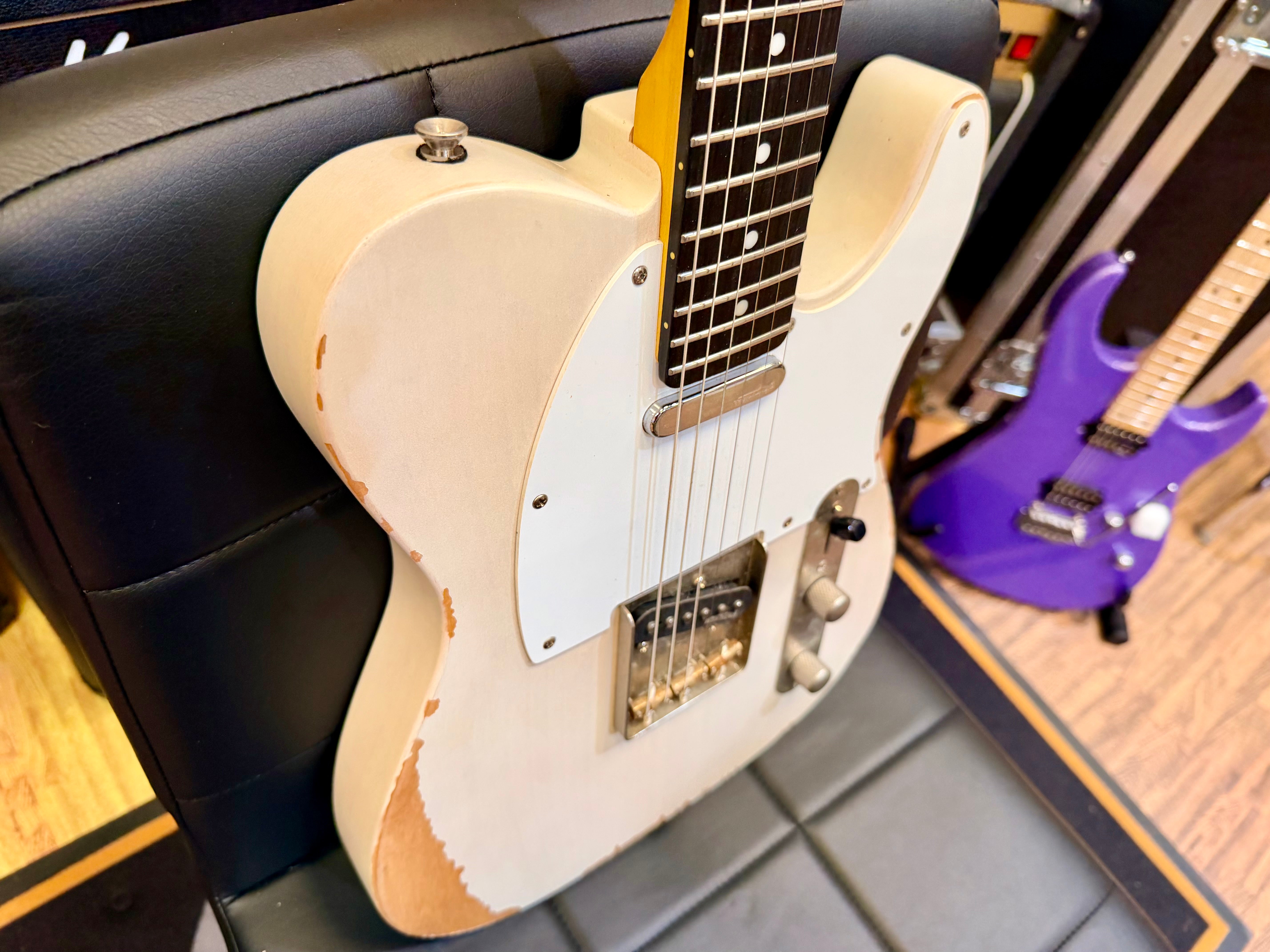🔥 Vintage V62 ICON Distressed Ash Blonde Telecaster Style Wilkinson Pickups 🔥