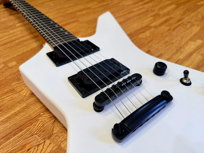 ⚡️NEW⚡️ Spira X-400 Satin White Offset Explorer Electric Guitar HH~ Roasted Neck