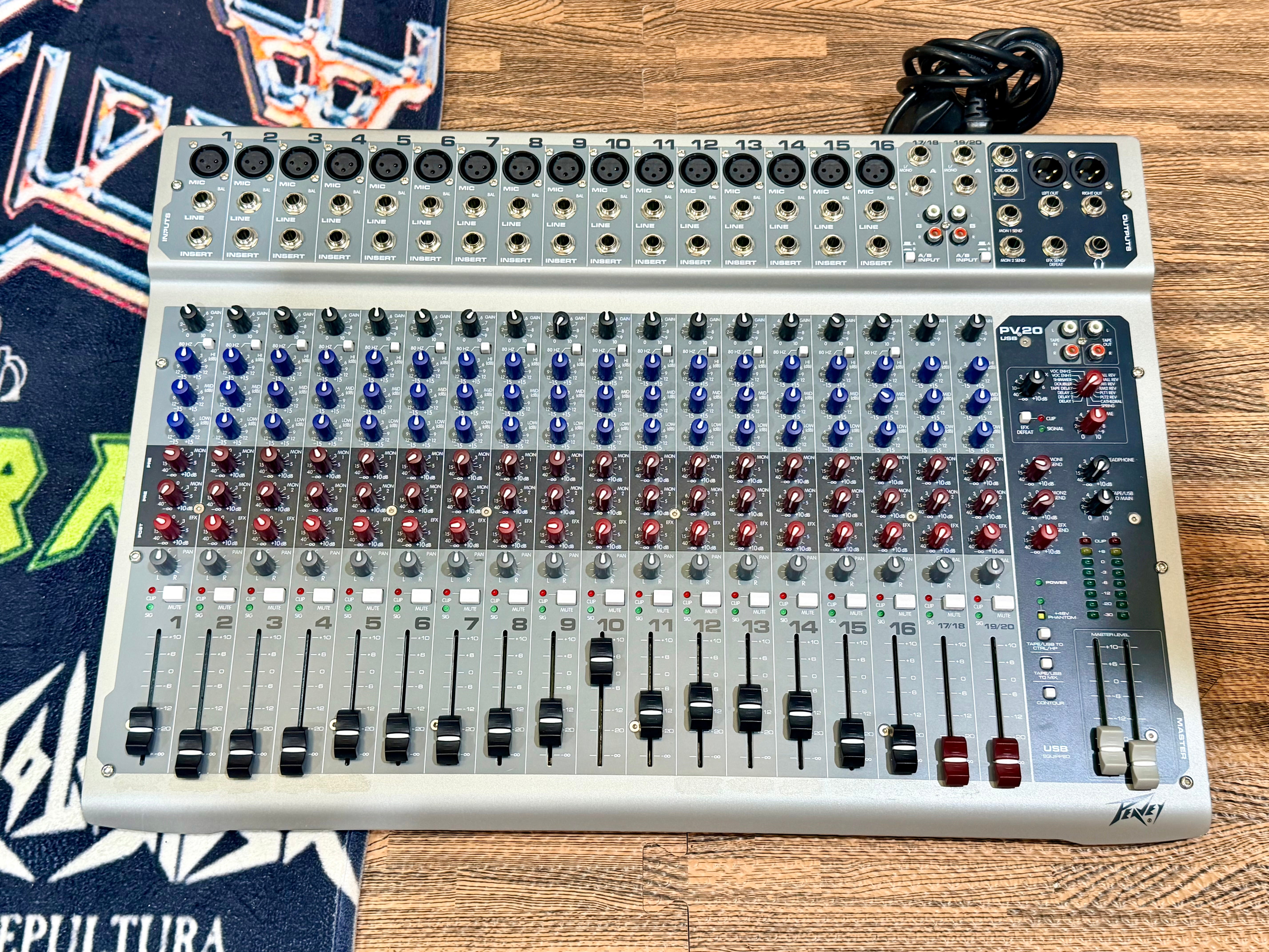 🎶 Peavey PV20 20 Channel USB Analog Mixer with USB and Effects~ PA/Live 🎶