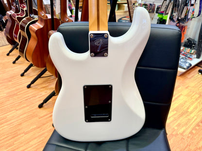 ⚡️2024⚡️ Fender Player II Stratocaster~ Polar White Electric Guitar~ Rosewood RW