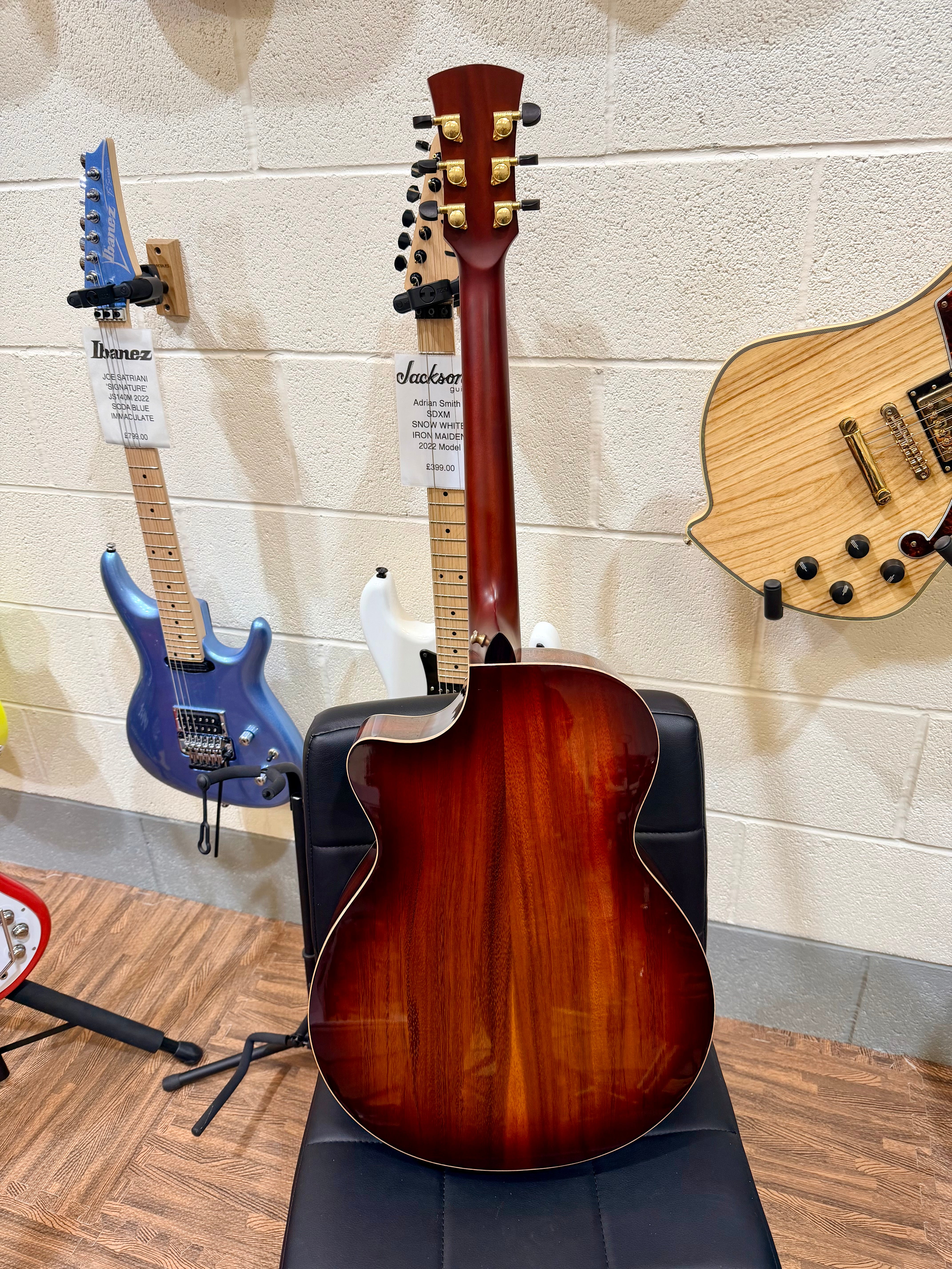 🌟MINT🌟 Faith FVBMB Venus Trembesi Blood Moon Burst~ Electro Acoustic~ Hard Case!