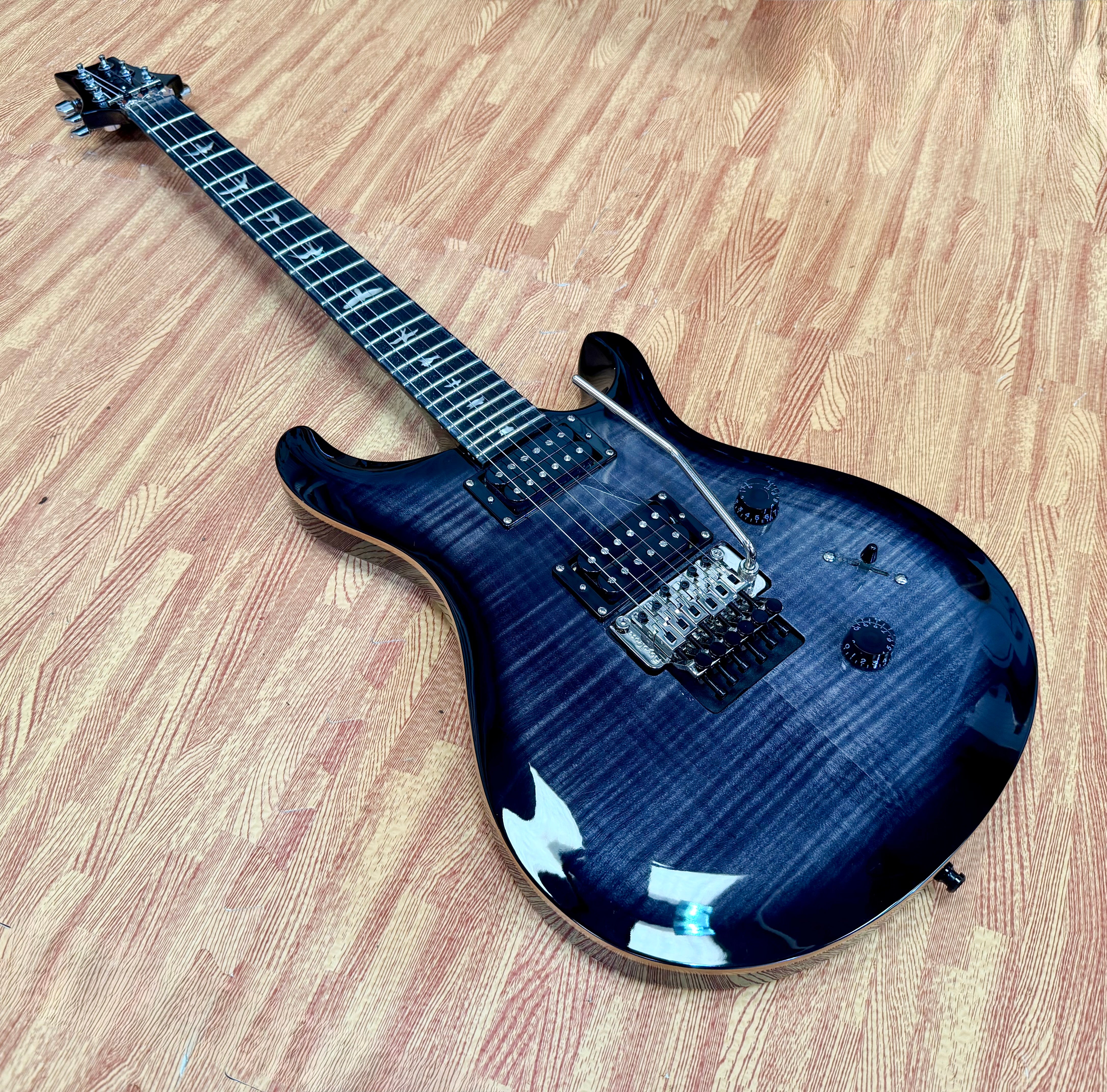 🔥2022🔥 PRS SE Custom 24 Floyd Rose~ Charcoal Burst~ Gig Bag~ Mint Condition!