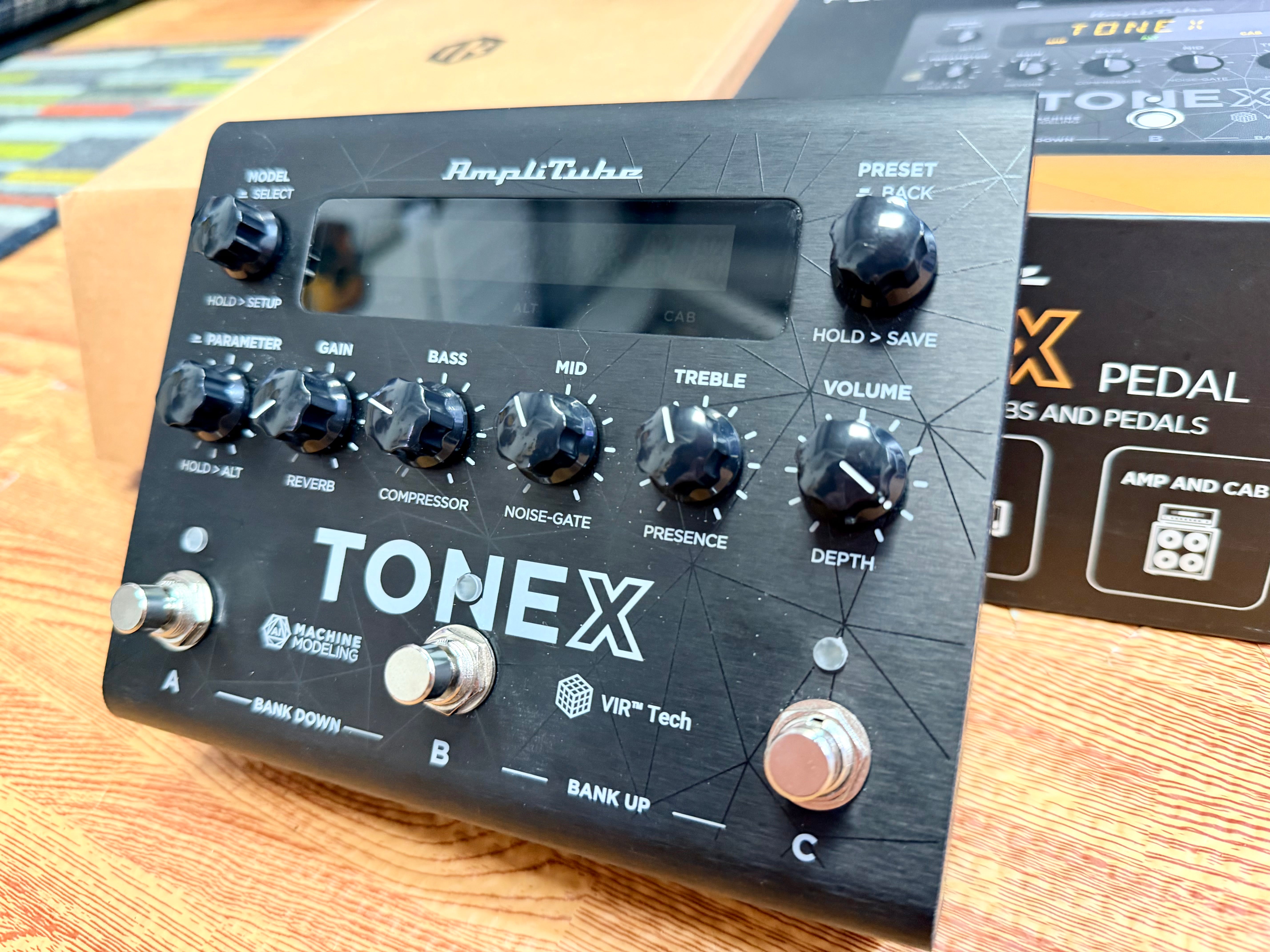 🎸Boxed🎸 IK Multimedia TONEX Pedal~ Guitar AmpliTube Machine Modelling~ AIMM!
