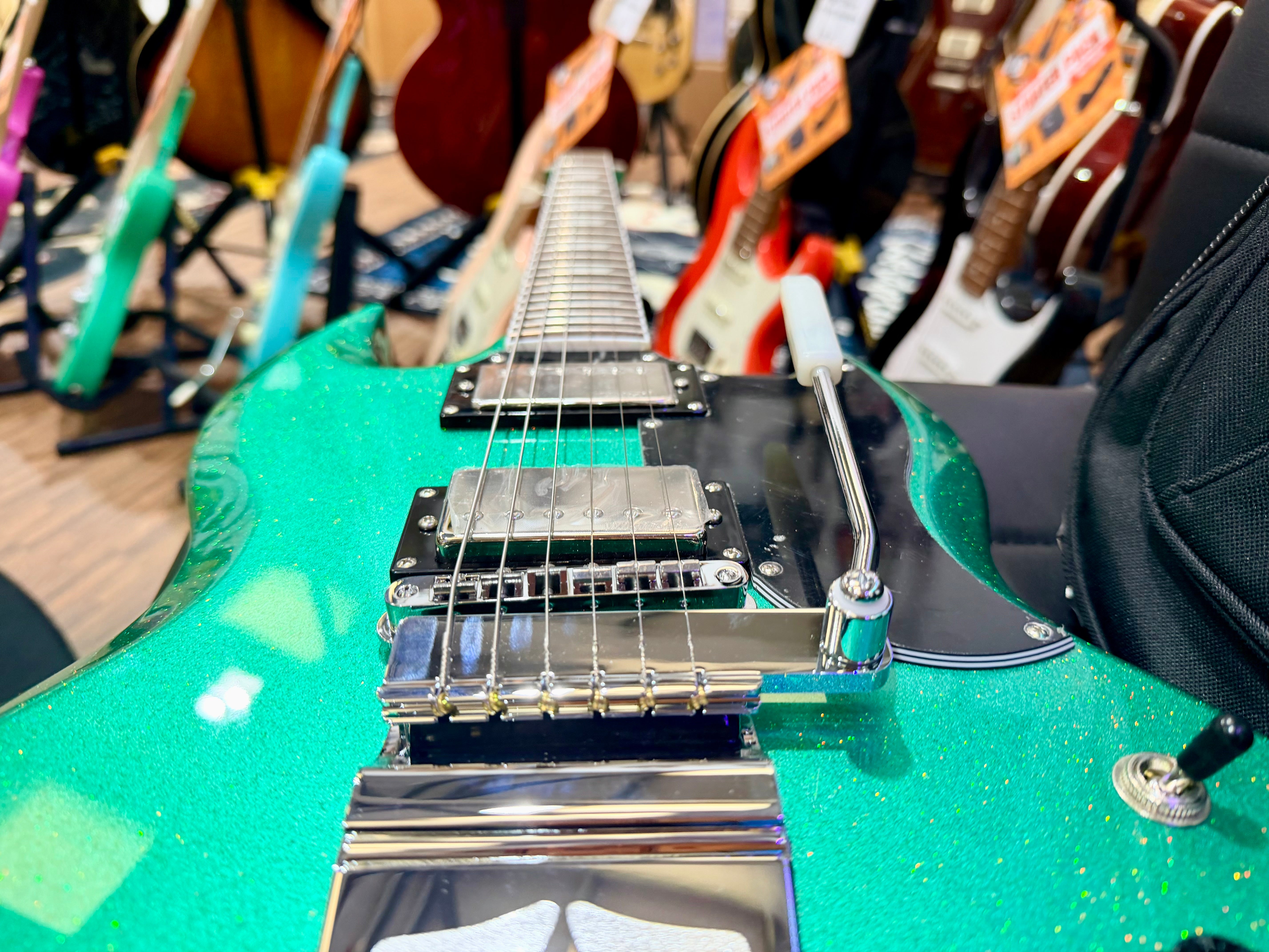 🔥2025 LTD🔥 Vintage VS6 30th Anniversary Model~ Green Metalflake~ Vibrola + Bag