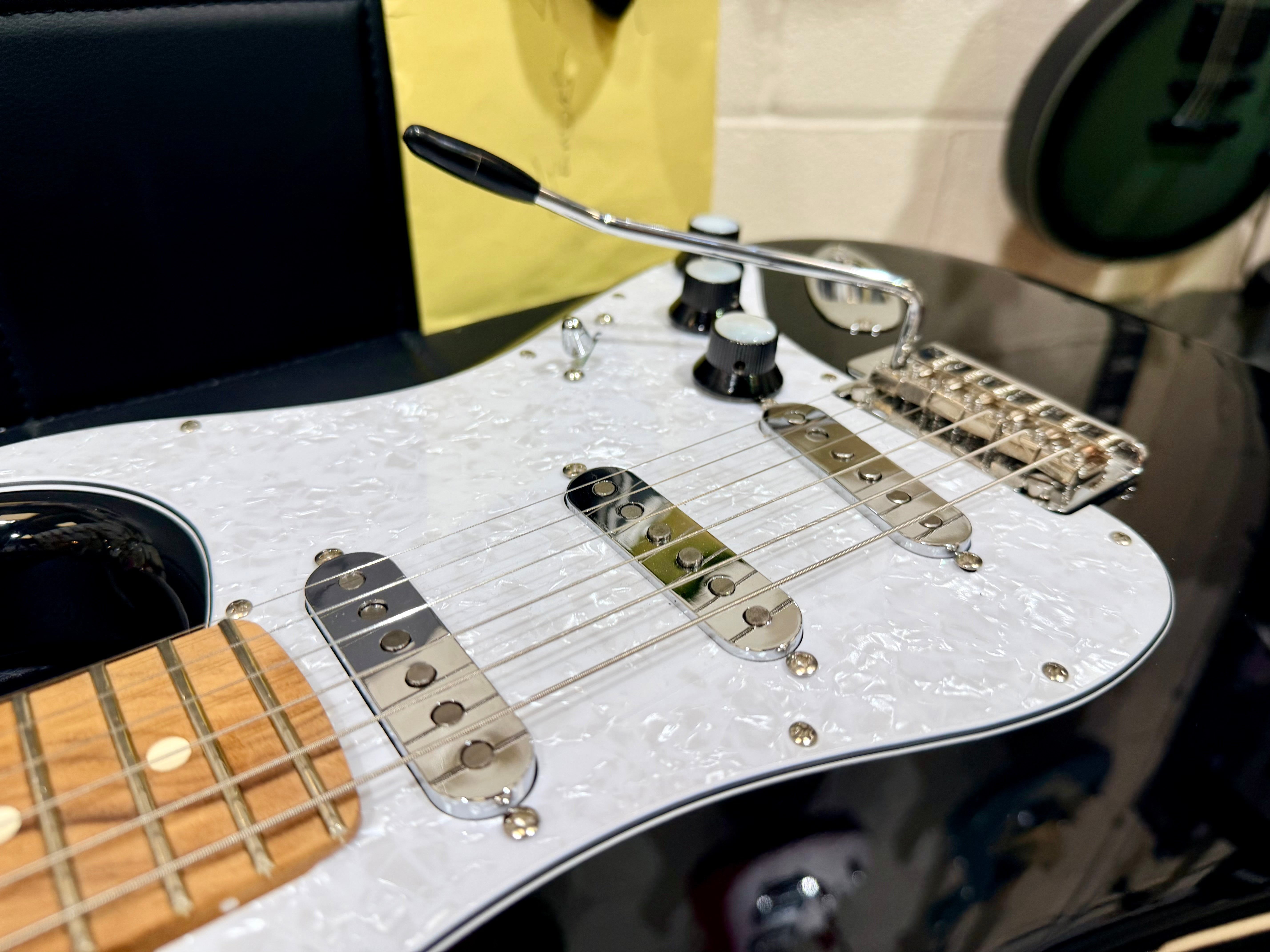 🔥MINT🔥 Fender Limited Edition Player Stratocaster~ Custom Shop 60s P’ups~ 2023