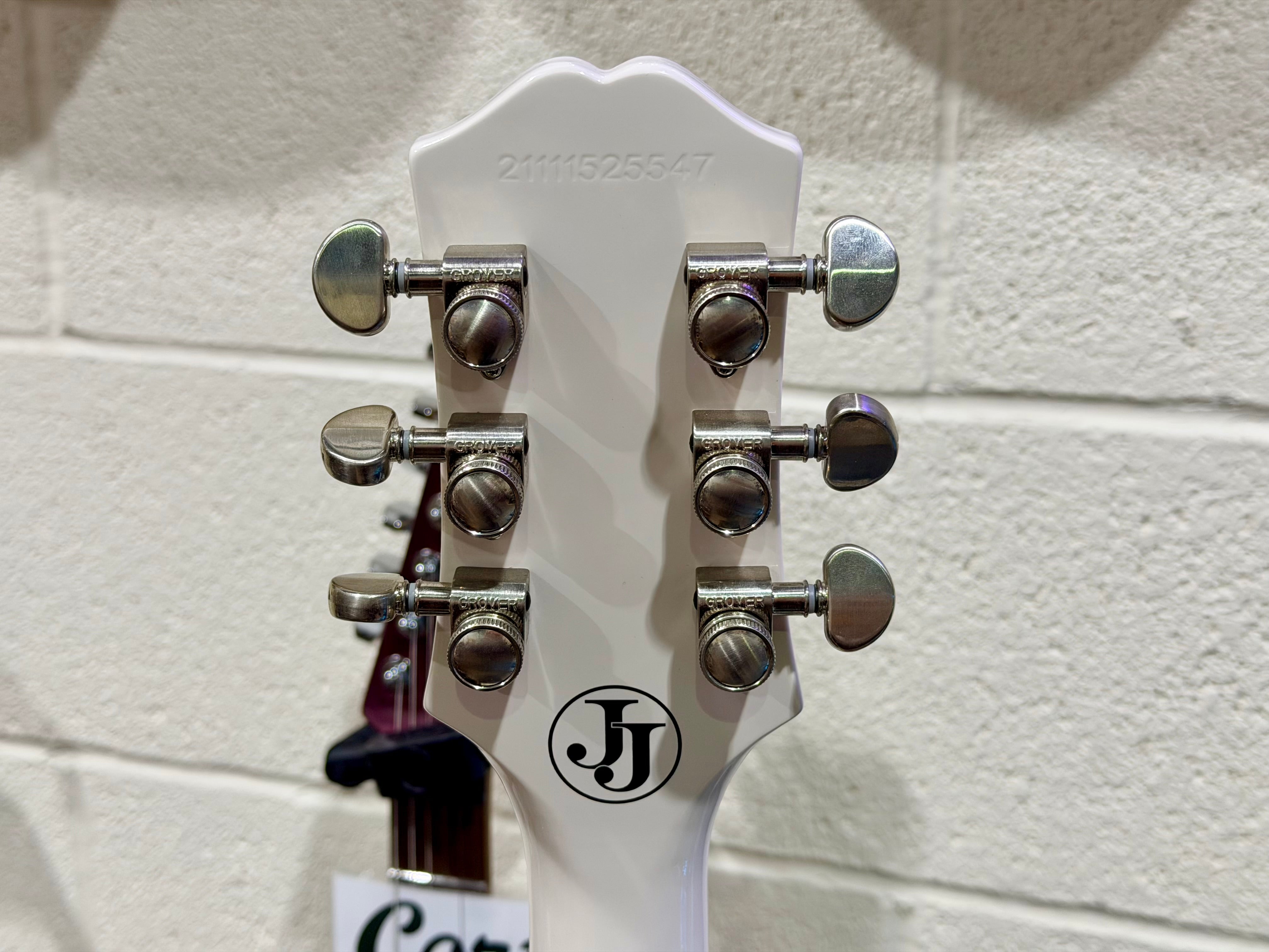 🔥MINT🔥 Epiphone Jerry Cantrell Les Paul Custom Prophecy~ Bone White~ Hard Case