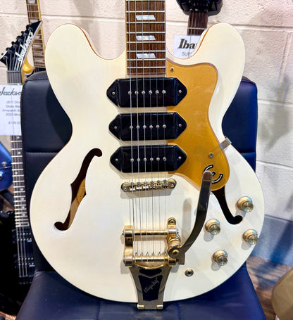 ✨LIMITED EDITION✨ Epiphone Riviera Royale Custom P93~ Pearl White + Hard Case!