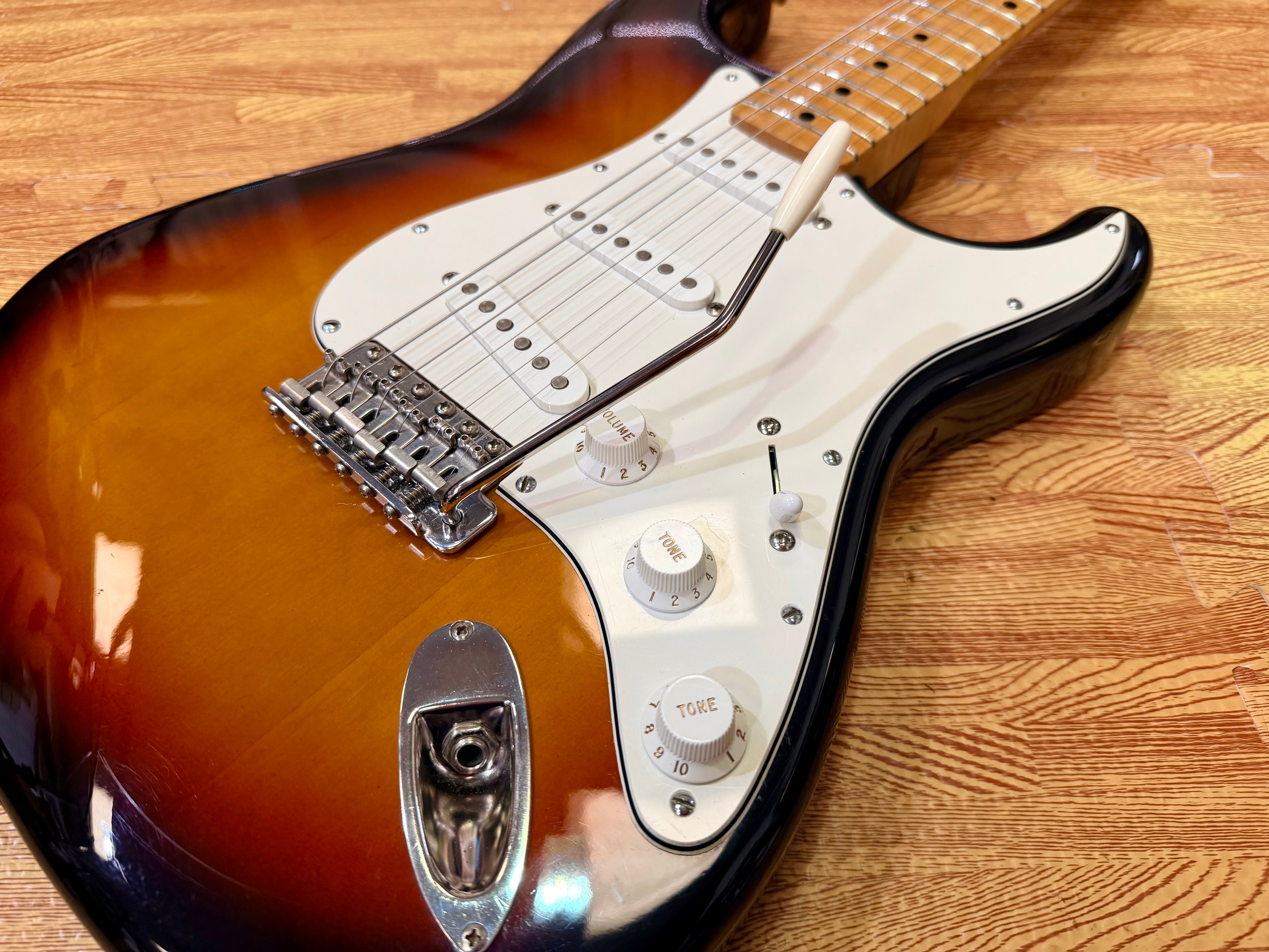 🔥RARE🔥 1994 Fender Squier Silver Series Stratocaster~ Made in Japan~ Sunburst!