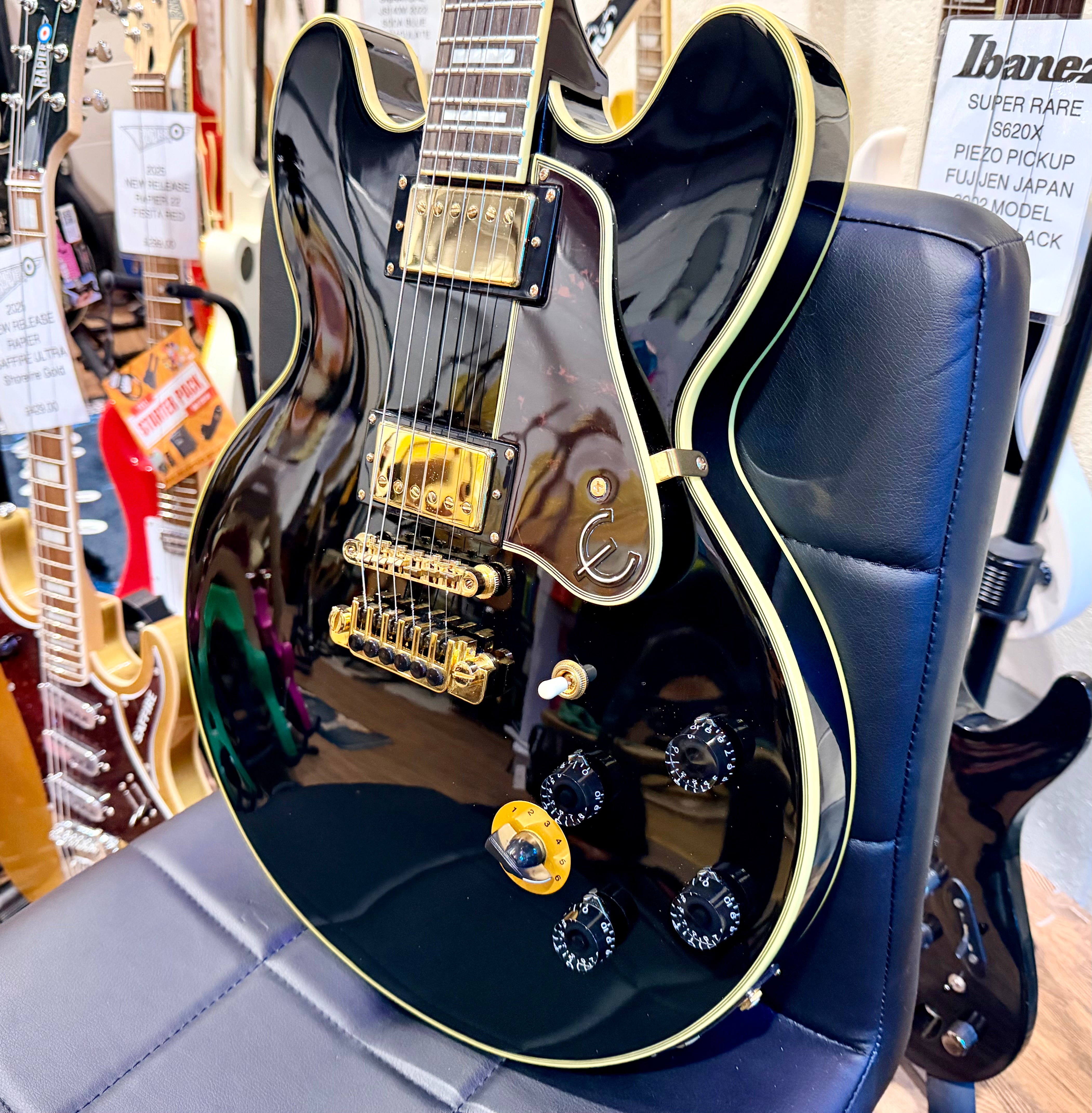 🔥MINT🔥 Epiphone B.B. King Lucille Guitar~ 2016~ Ebony Black~ Semi-Hollowbody!