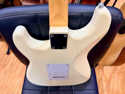 🌟2025🌟 Fender Standard Stratocaster Electric Guitar~ Olympic White~ Maple Neck
