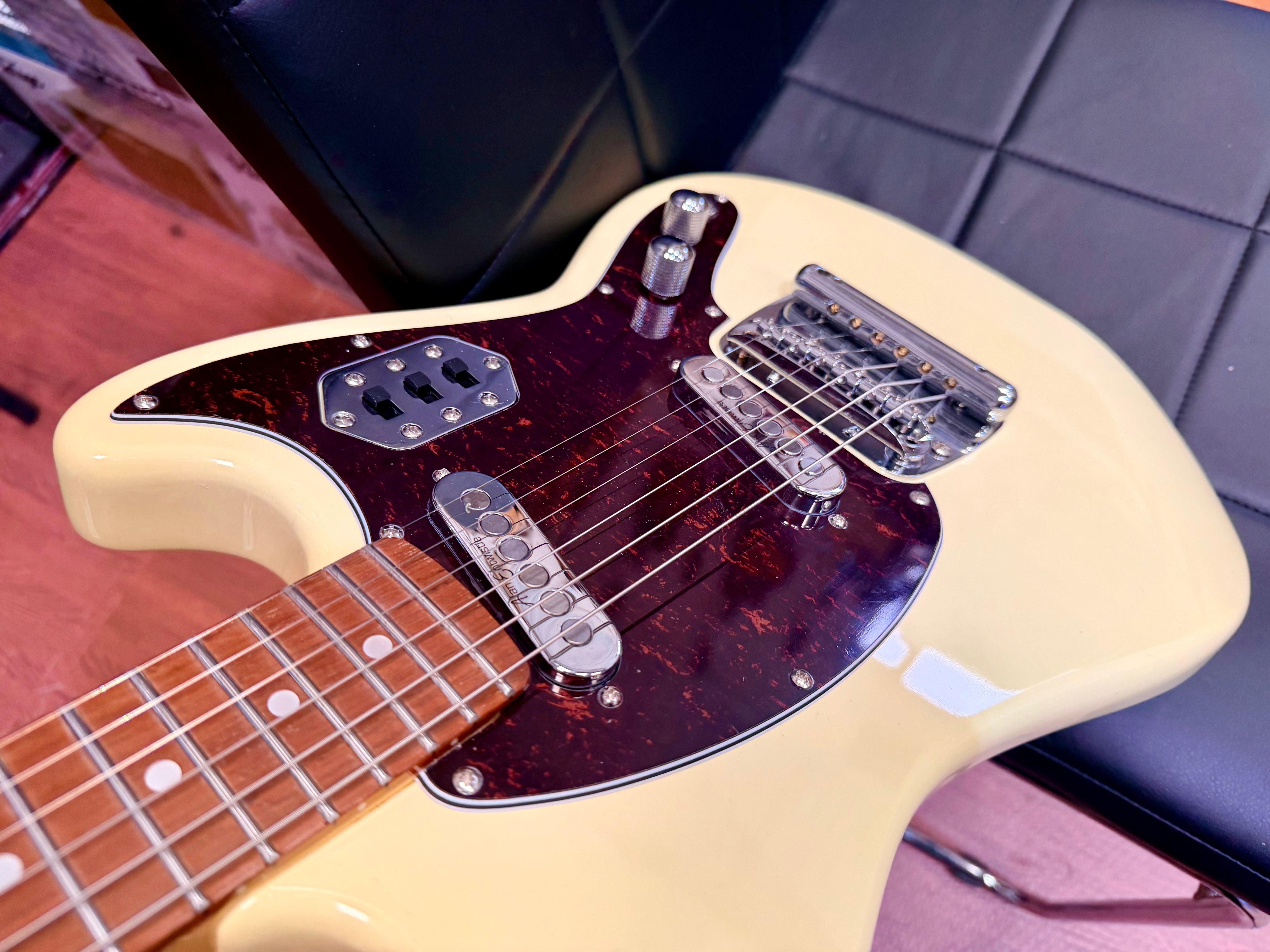 🔥NEW🔥 Vintage REVO Series 'Colt' SS Twin Electric Guitar ~ Vintage White!