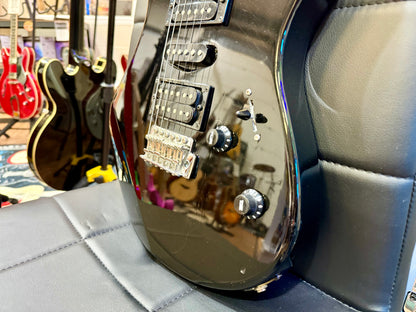 🌟PERFECT STARTER🌟 Yamaha ERG121 Electric Guitar In Gloss Black~ HSH Pickups!