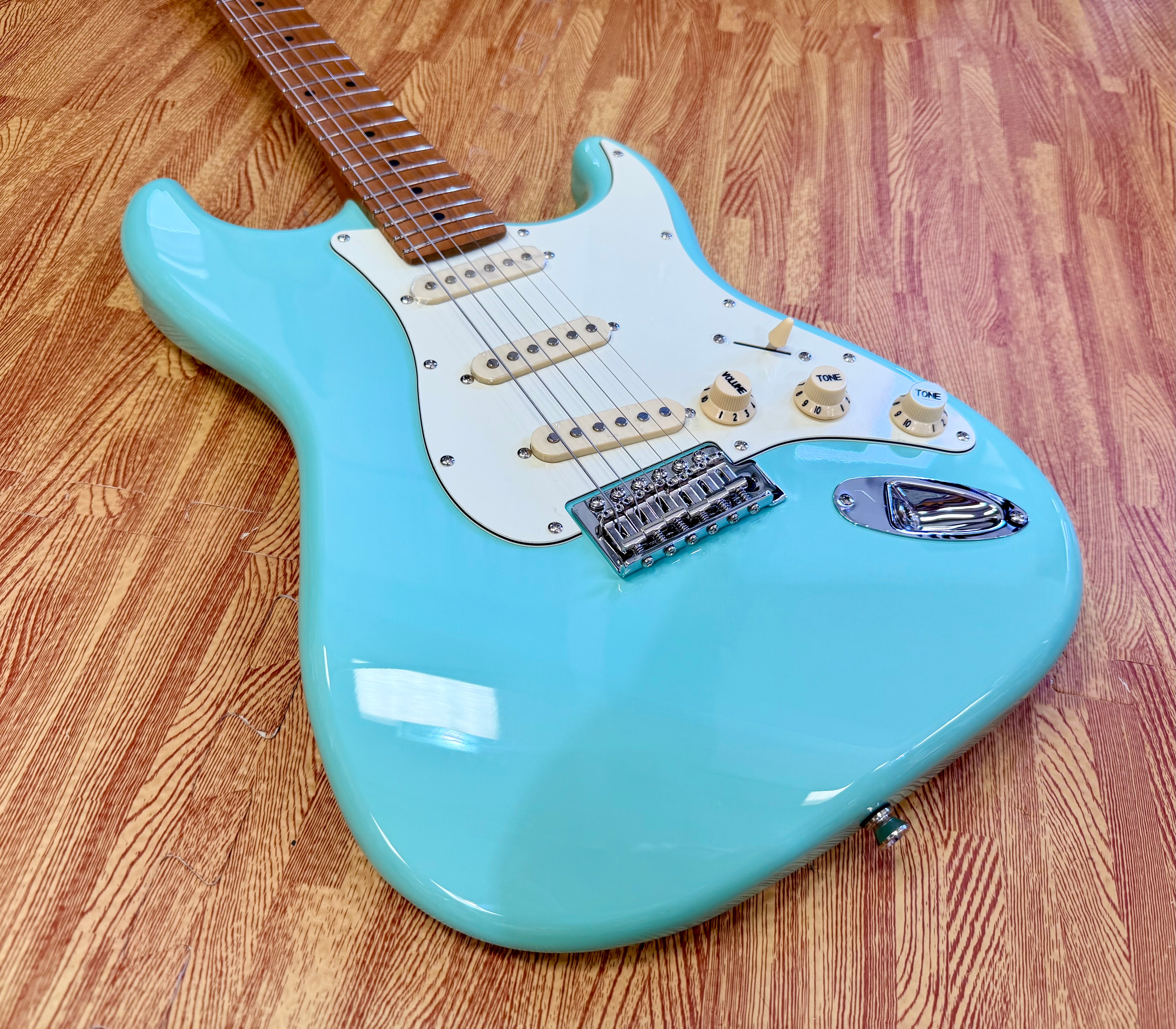 ⚡️NEW⚡️ Jet JS-300 Electric Guitar~ Seafoam Green~ Roasted Maple~ Strat~ 2026!