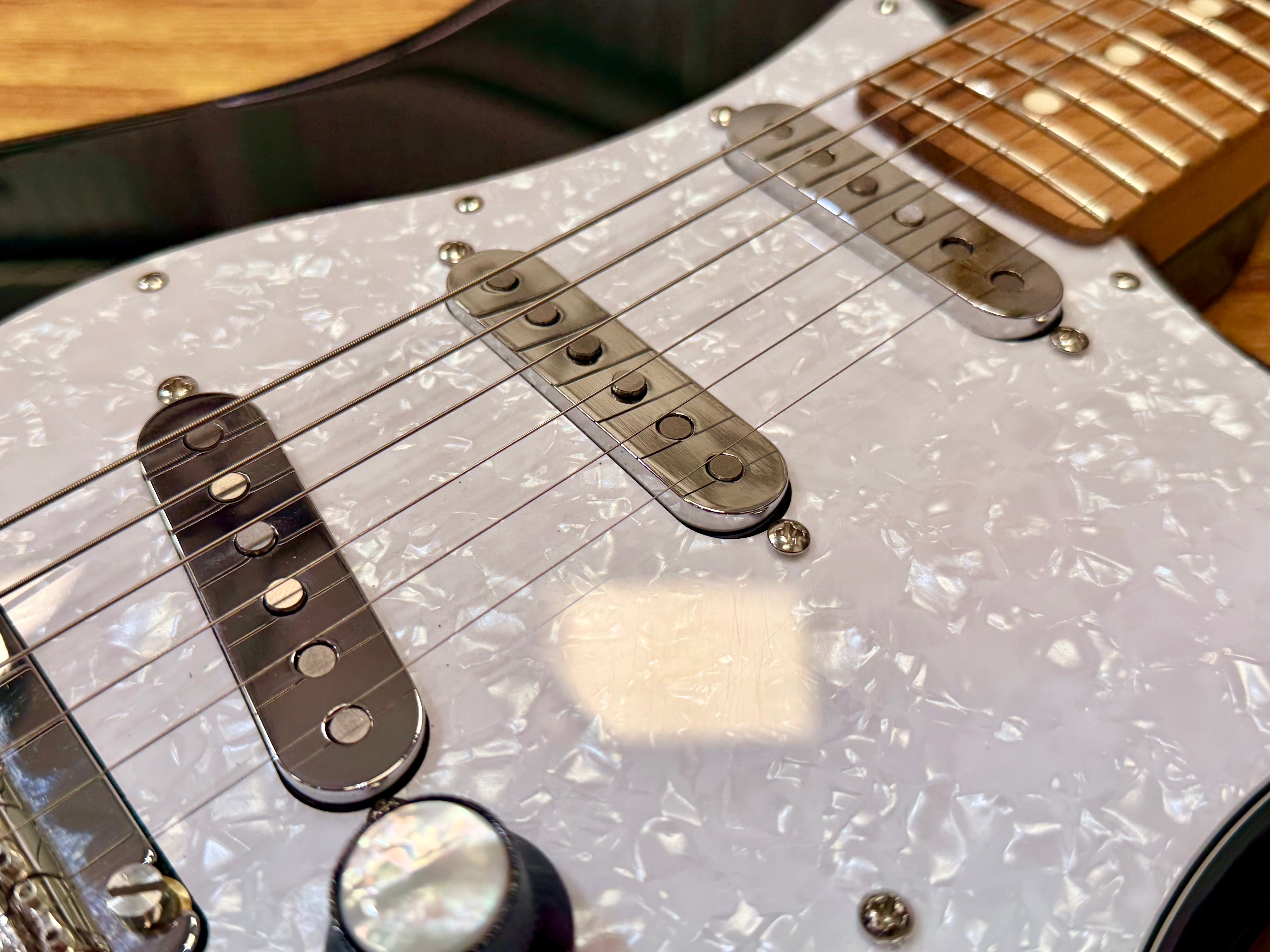 ✨2023✨ Fender Ltd Ed Roasted Player Stratocaster~ Black + Custom Shop Pickups!