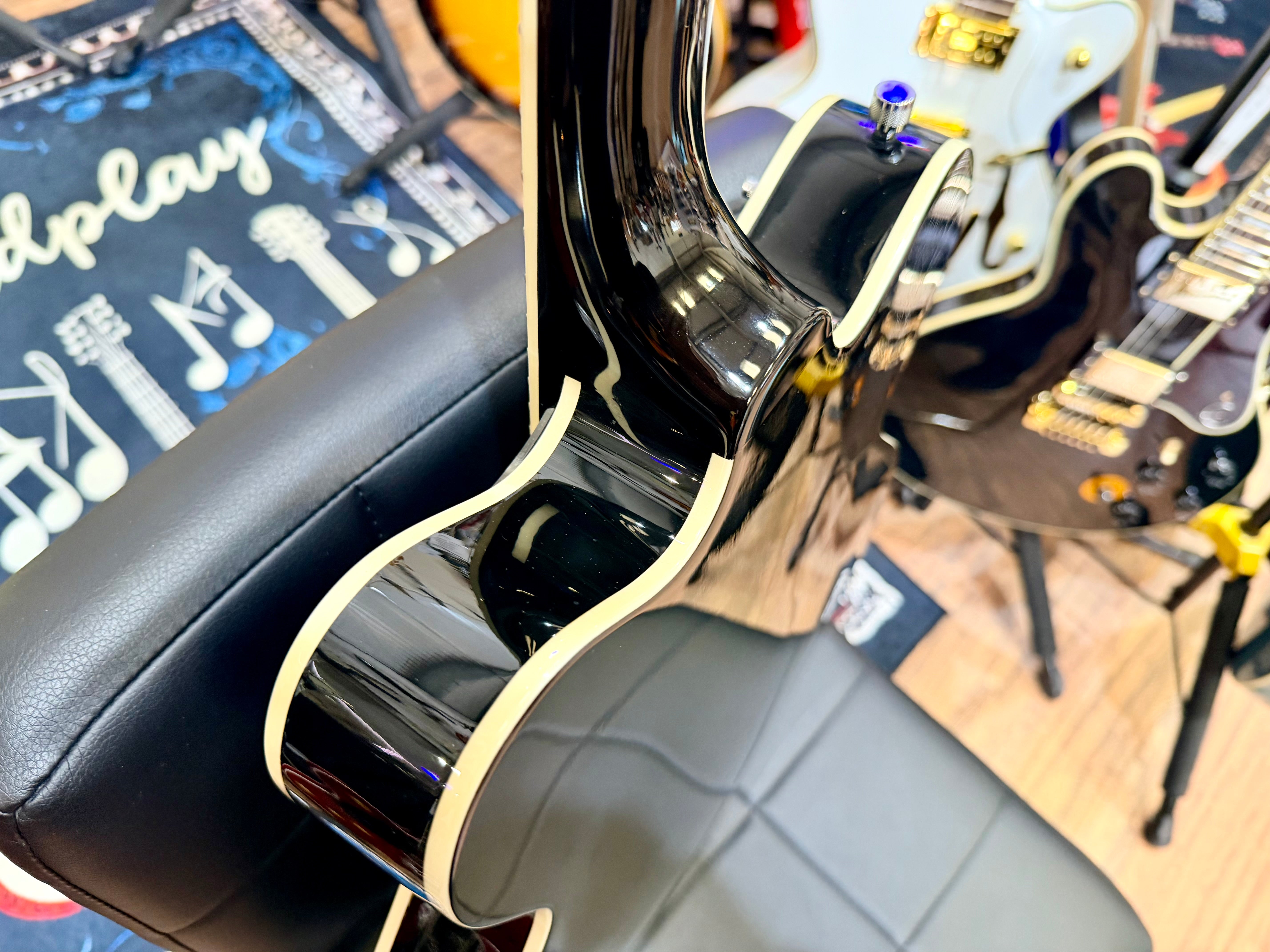 🔥2013 KOREA🔥 Gretsch G5422T Electromatic Hollow-body~ Gloss Black + Hard Case!