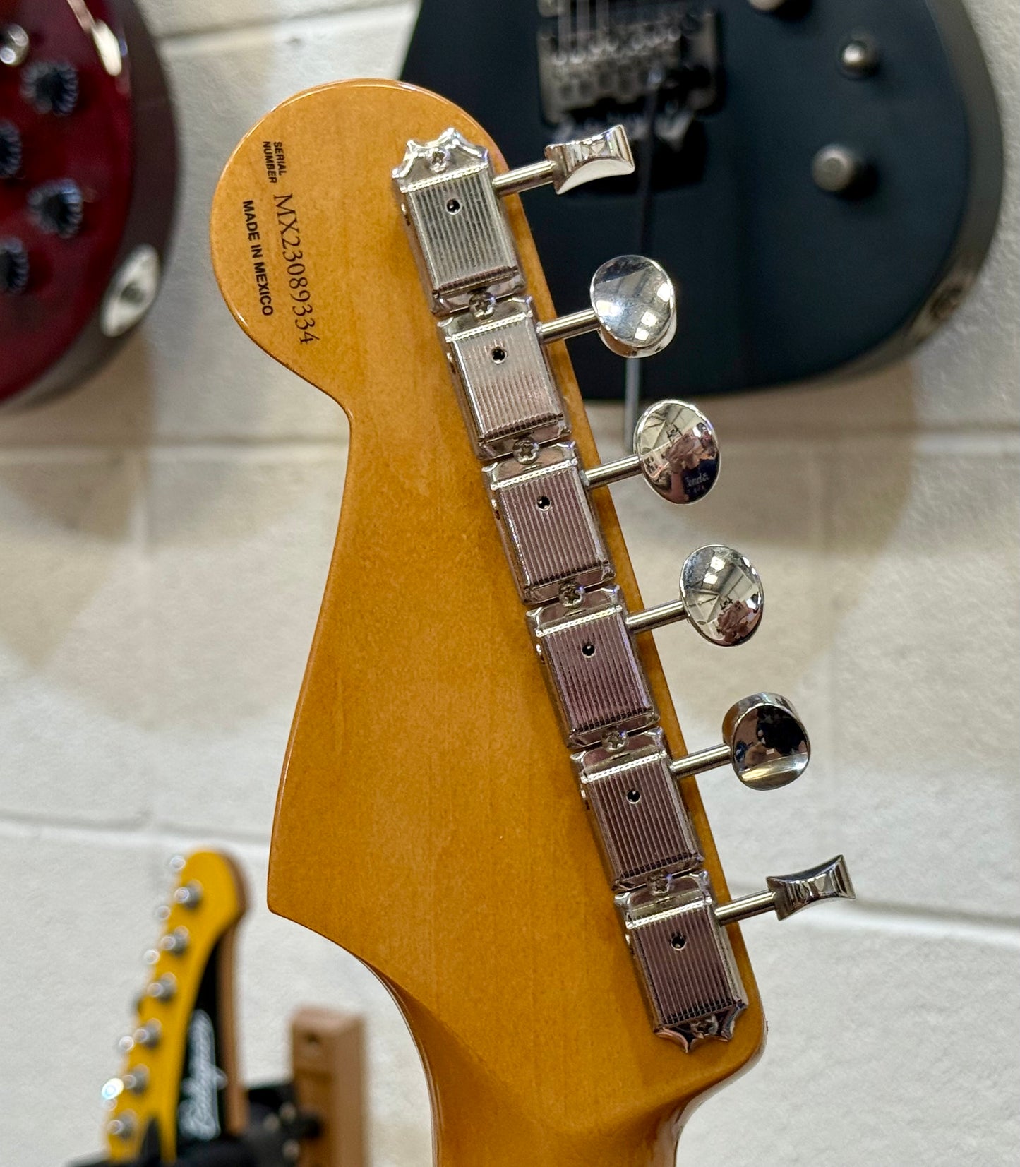 🌟2023🌟 Fender Robert Cray Signature Stratocaster~ Custom Shop P’ups~ Sunburst!