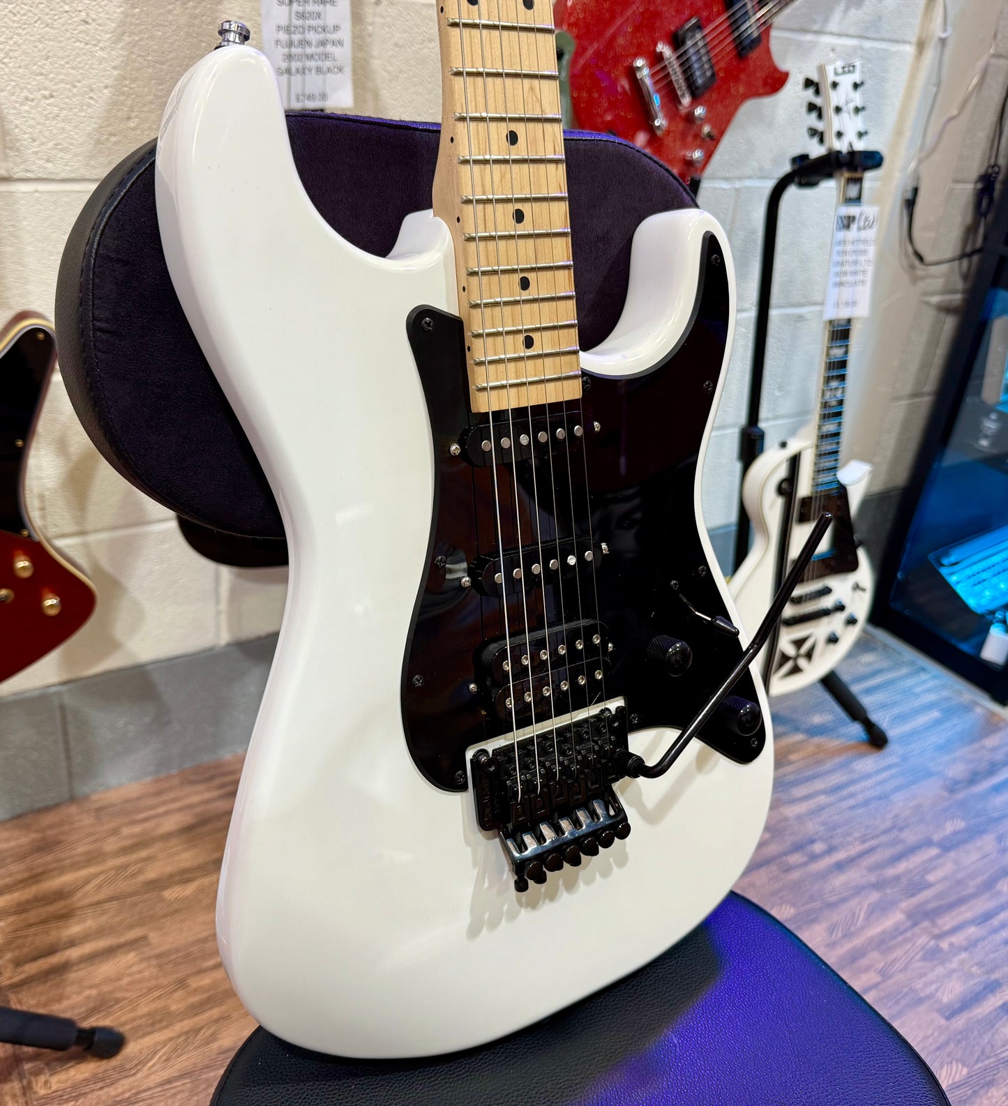 🔥MINT 2023🔥 Jackson Adrian Smith SDXM~ Snow White~ Iron Maiden Signature!