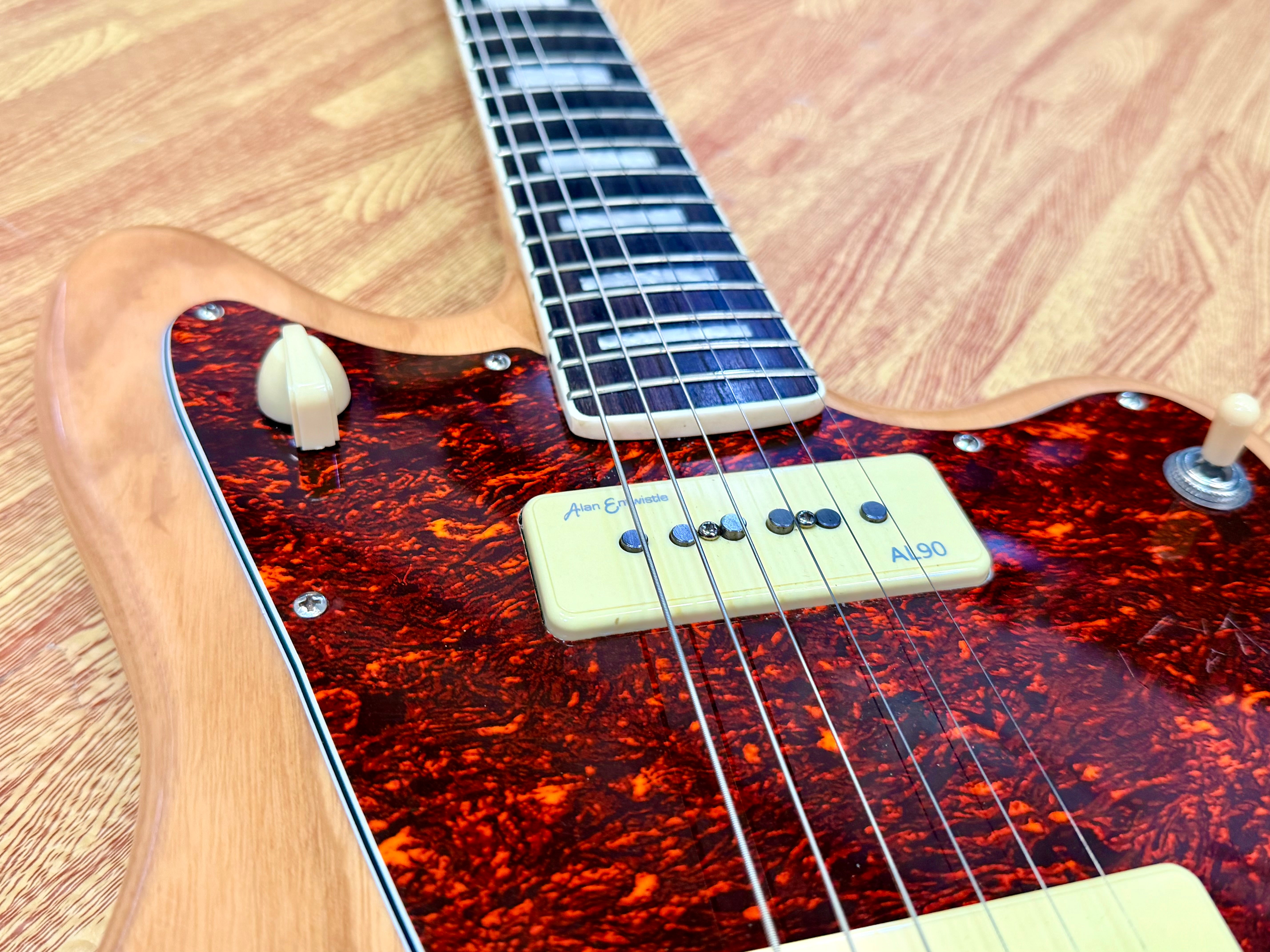 ✨2024✨ Revelation RJT60 DLX Deluxe Natural Swamp Ash~ Alan Entwistle Jazzmaster