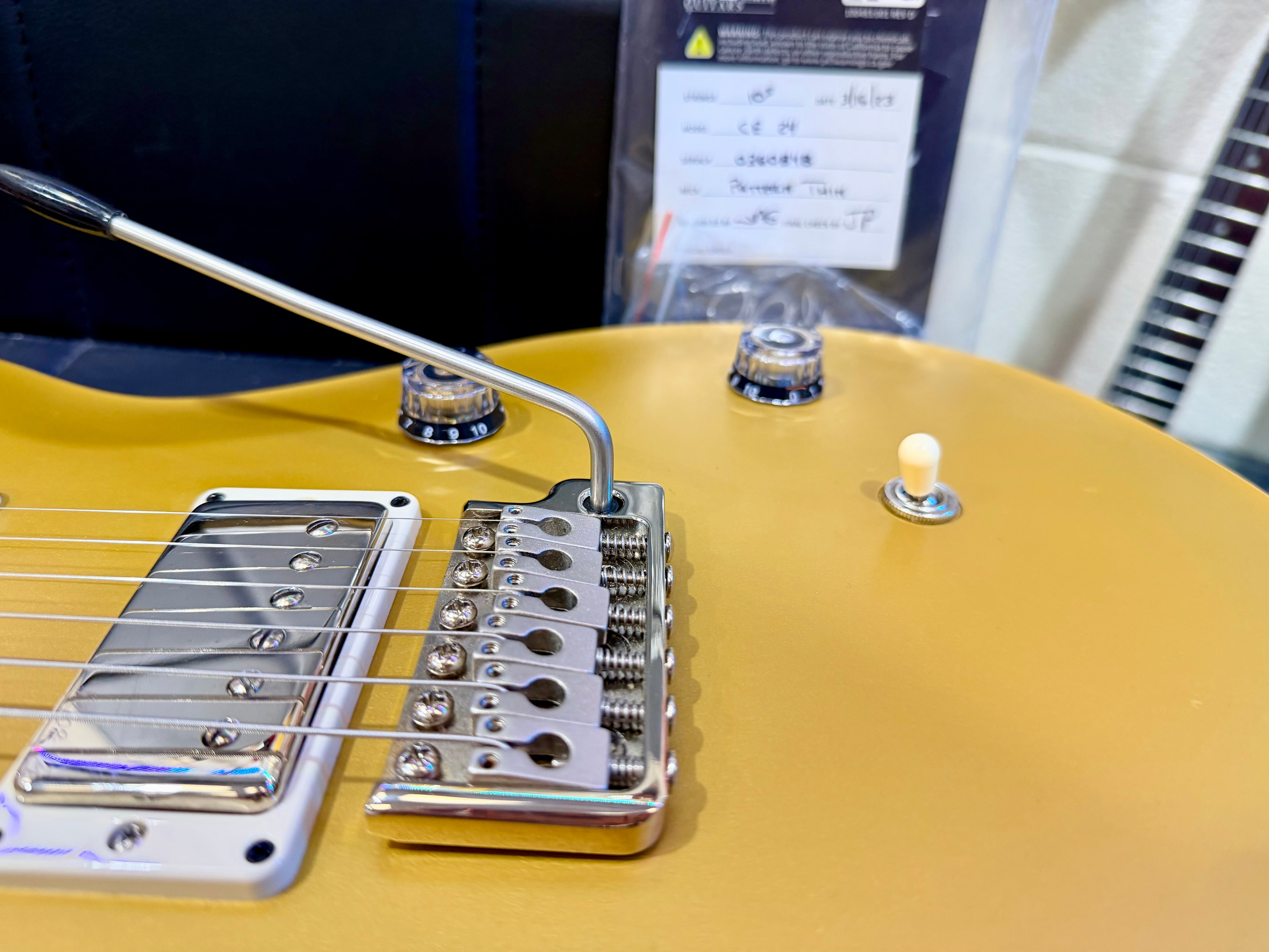 🔥RARE 2023🔥 PRS CE24 Satin Gold Top Limited Edition~ Natural Back~ USA~ Gig Bag