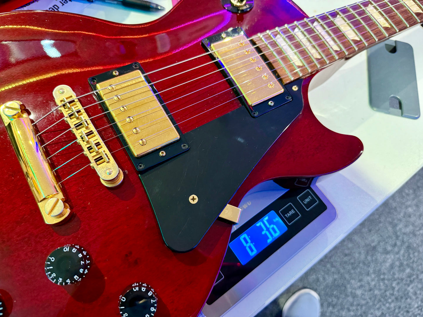 🌟2007 USA🌟 Gibson Les Paul Studio~ Wine Red~ Gold Hardware~ Hard Case~STUNNING