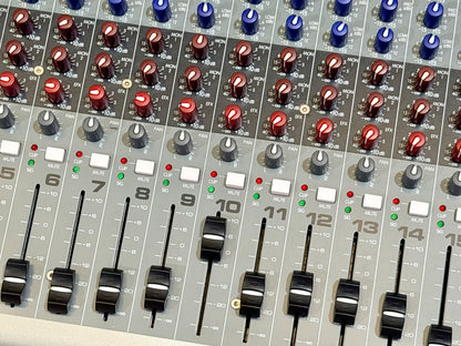 🎶 Peavey PV20 20 Channel USB Analog Mixer with USB and Effects~ PA/Live 🎶