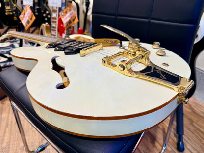 ✨LIMITED EDITION✨ Epiphone Riviera Royale Custom P93~ Pearl White + Hard Case!