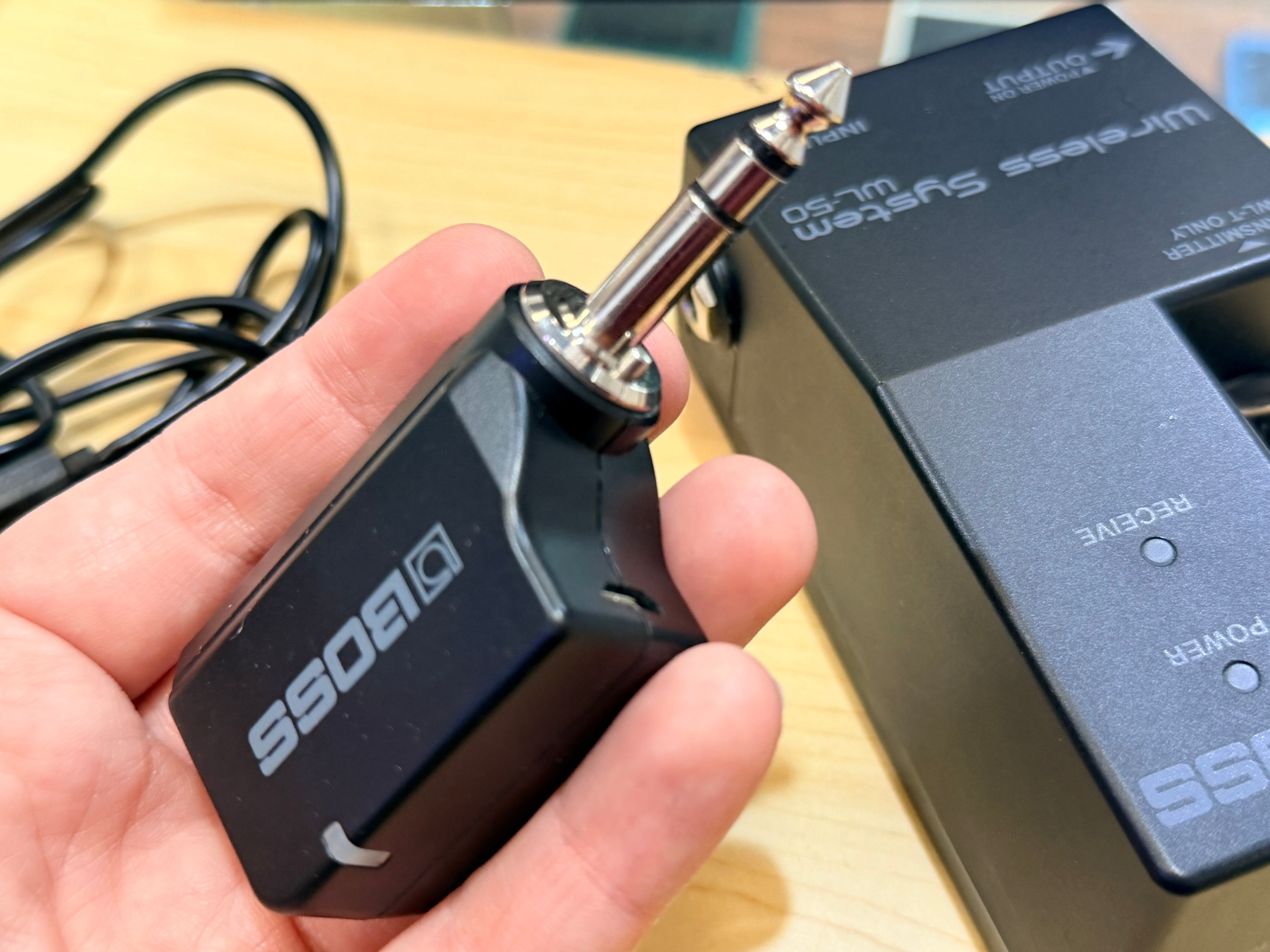 Boss WL-50 Pedalboard Wireless System Receiver + Transmitter for Guitar & Bass