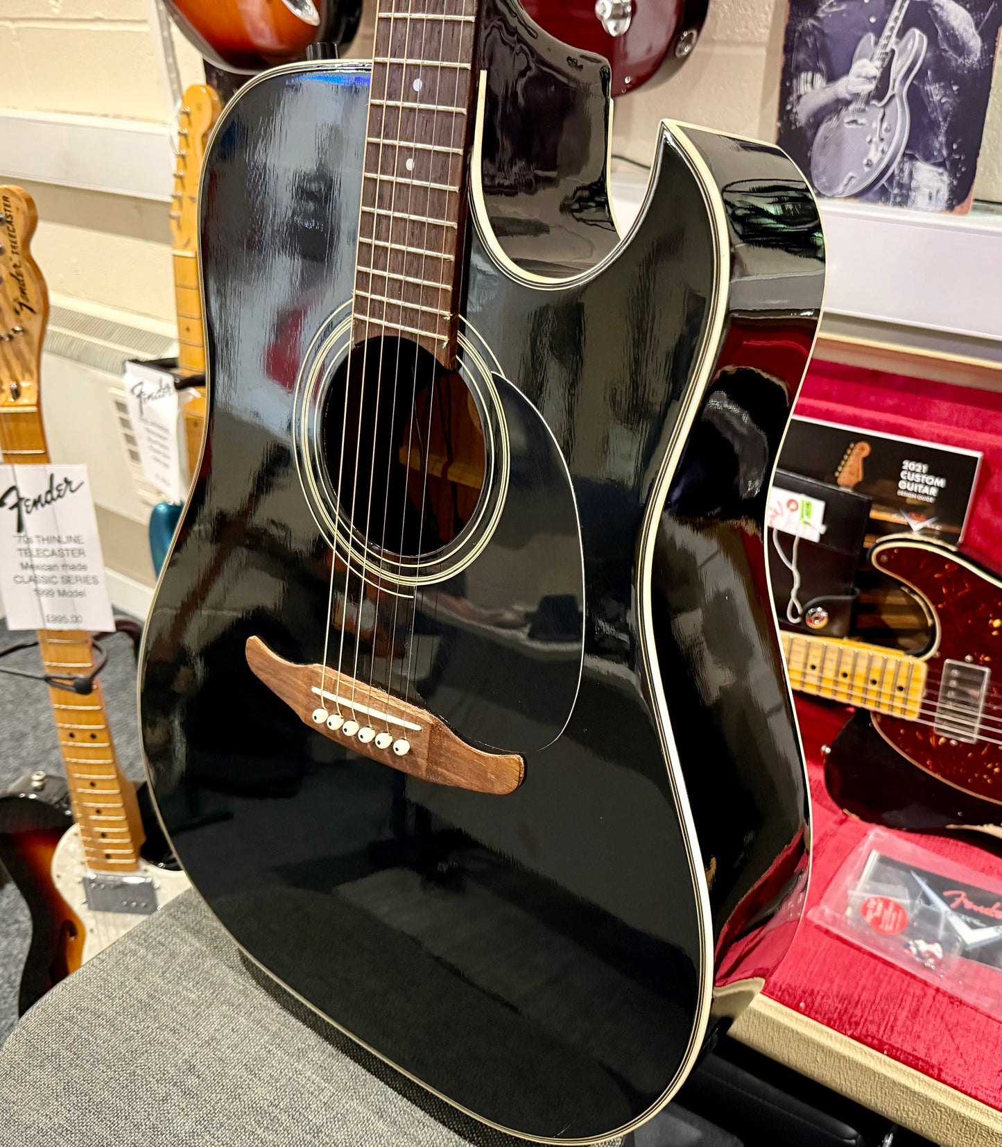 🔥RARE VINTAGE🔥 Fender La Brea Electro Acoustic Guitar~ Black~ 1990’s Model!