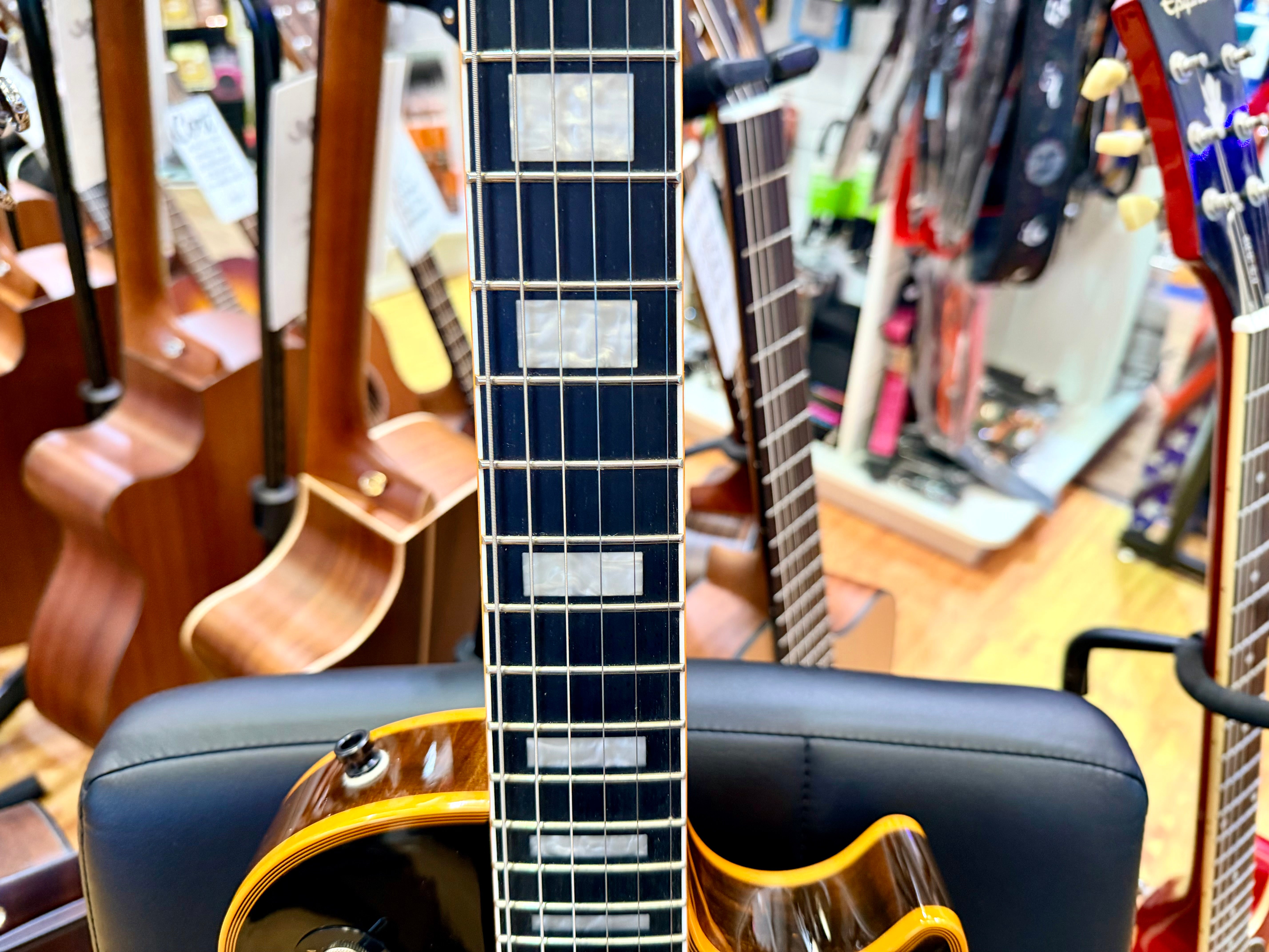 🔥2025🔥 Epiphone Les Paul Custom Widow Orange Burst~ Inspired by Gibson + Bag!