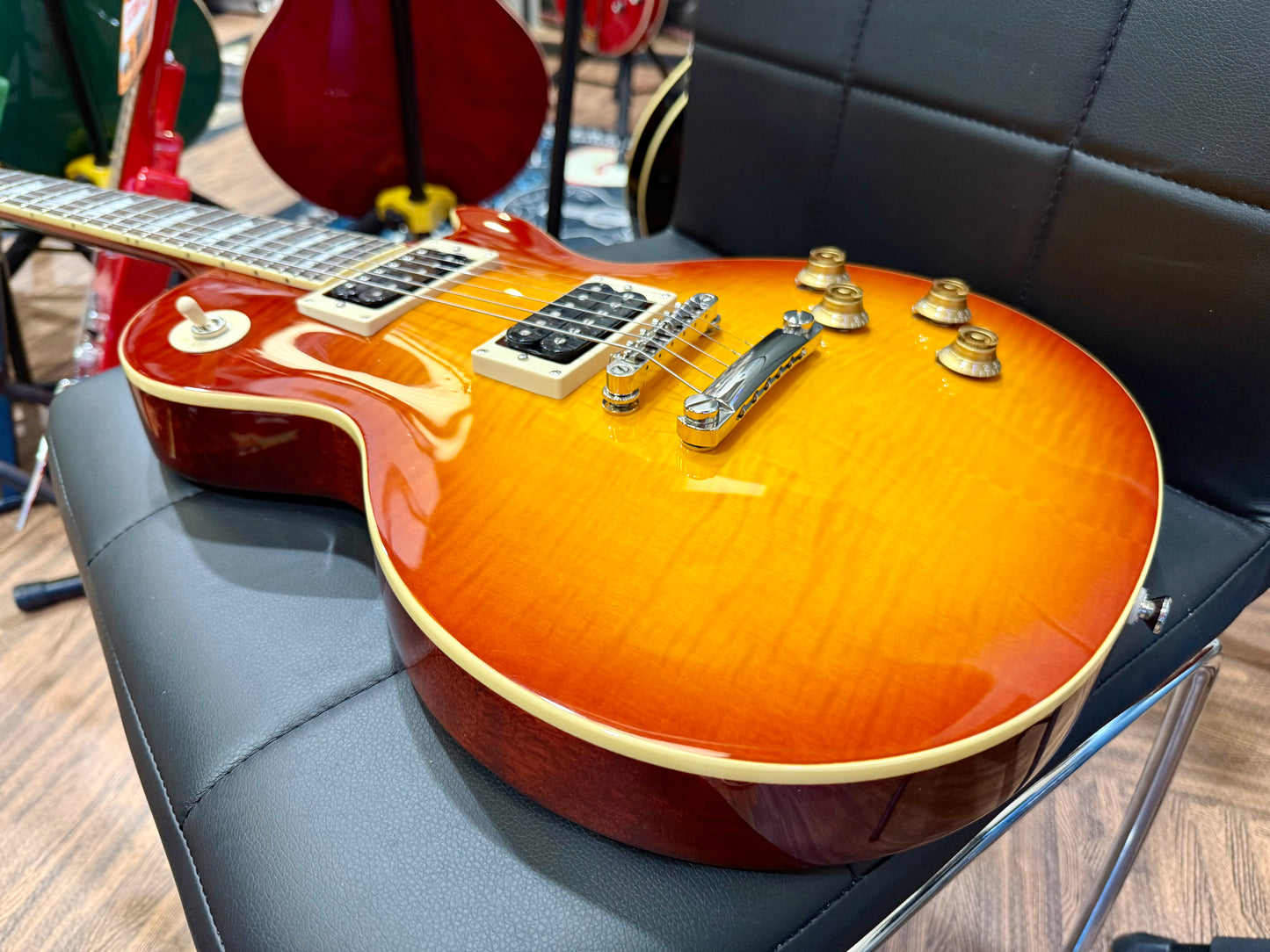 🌟MINT 2025🌟 Epiphone Les Paul Standard 50s Figured~ Washed Cherry Sunburst!