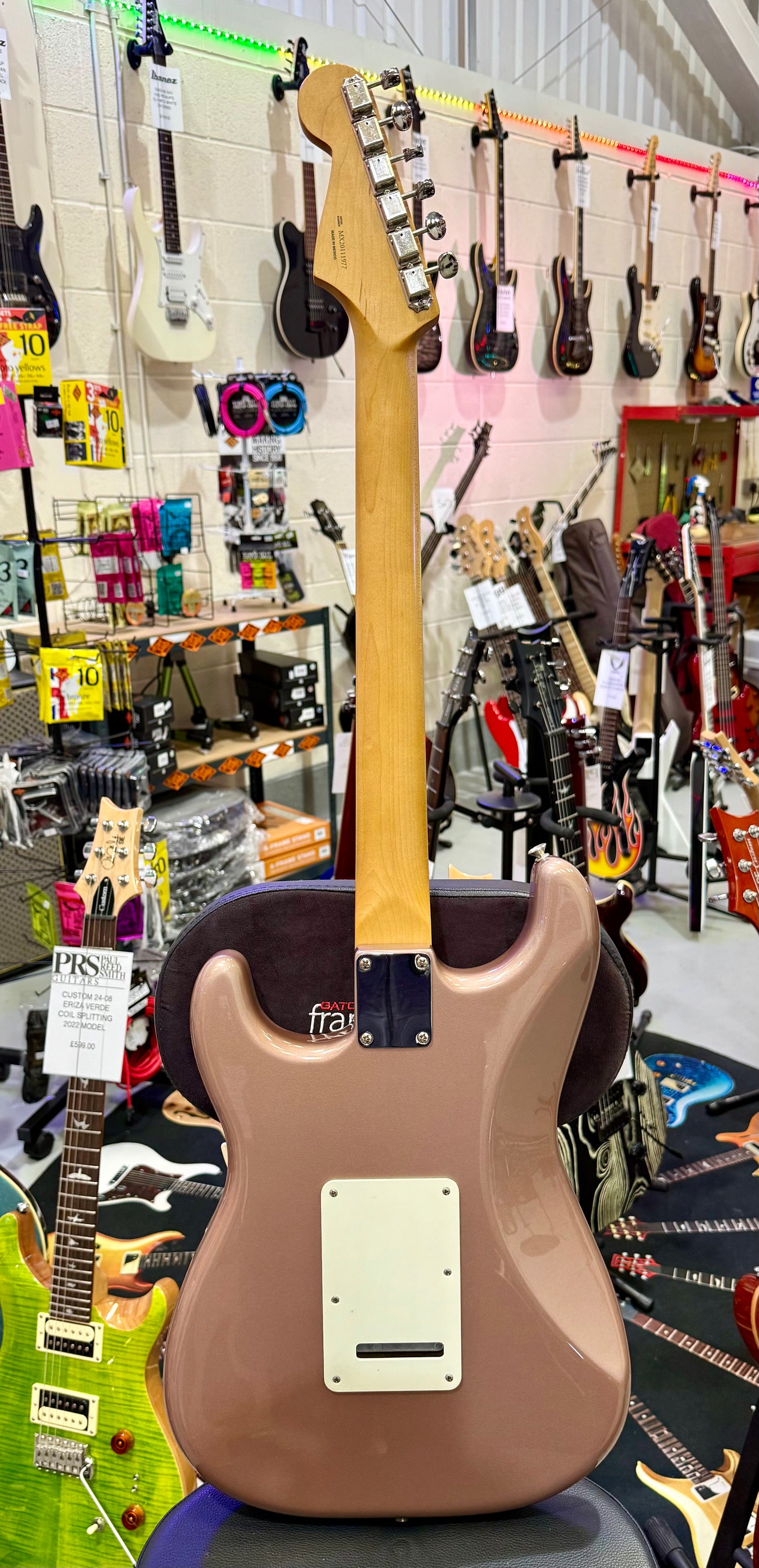 🌟2020🌟 Fender Vintera '60s Stratocaster Modified~ Burgundy Mist Metallic~ Case