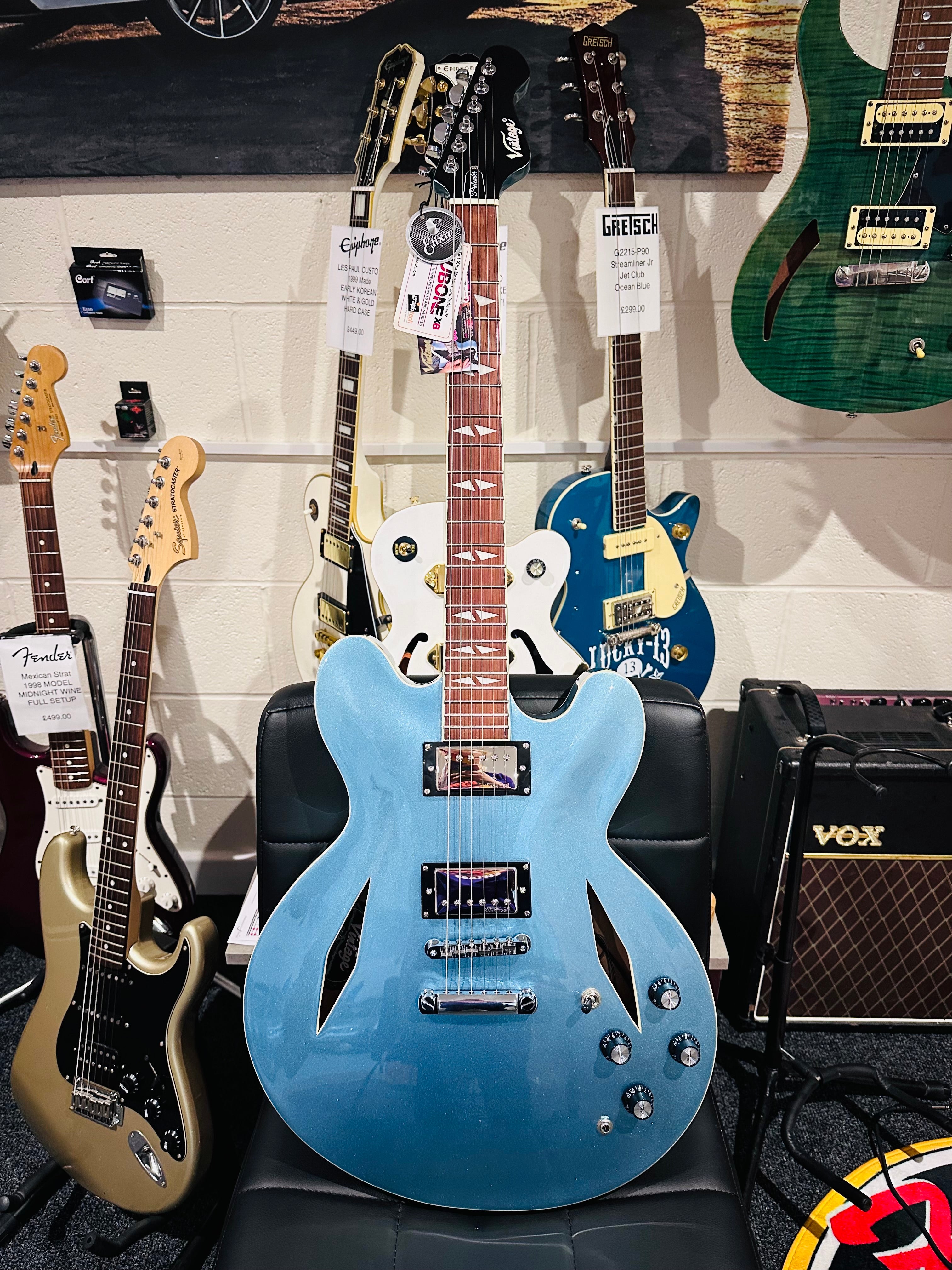 🌟 Vintage VSA550 Reissued Pretender Semi-Hollow~ Dave Grohl Foo Fighters 335 🌟