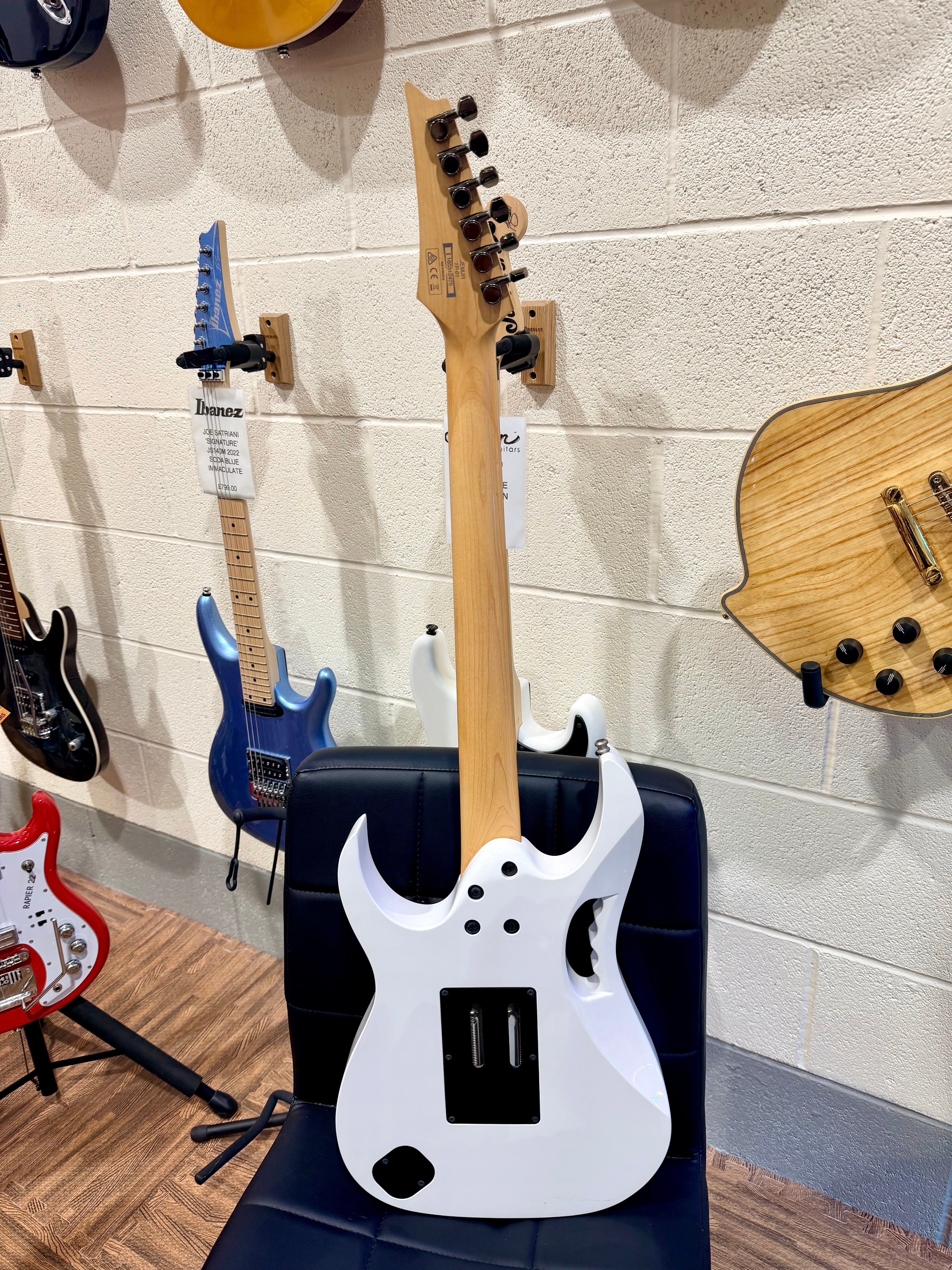 🔥2016🔥 Ibanez JEMJR Steve Vai Signature Electric Guitar~ Jem Junior~ White!