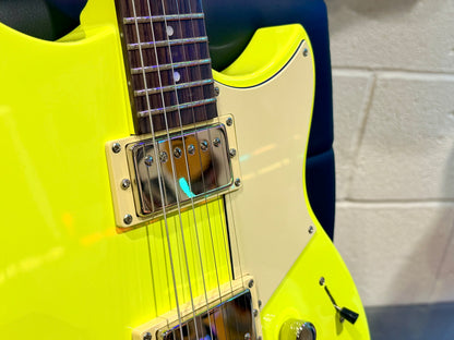 🔥NEW 2025🔥 Yamaha Revstar Element~ Neon Yellow RSE20 Electric Guitar!