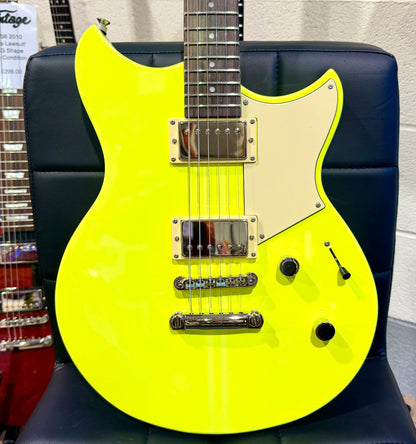 🔥NEW 2025🔥 Yamaha Revstar Element~ Neon Yellow RSE20 Electric Guitar!