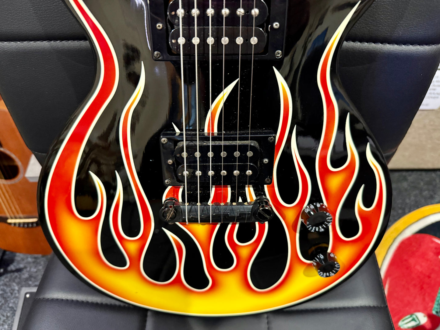 🔥 Dean Dragster Evo~ Electric Guitar~ Made in Korea~ New Strings & Set Up! 🔥