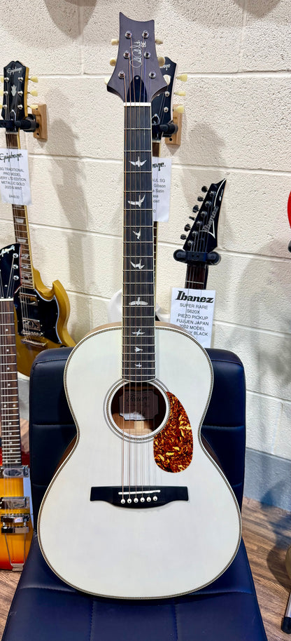 🌟2021🌟 PRS SE Tonare Parlour P20E Electro-Acoustic Guitar~ White + Gig Bag!