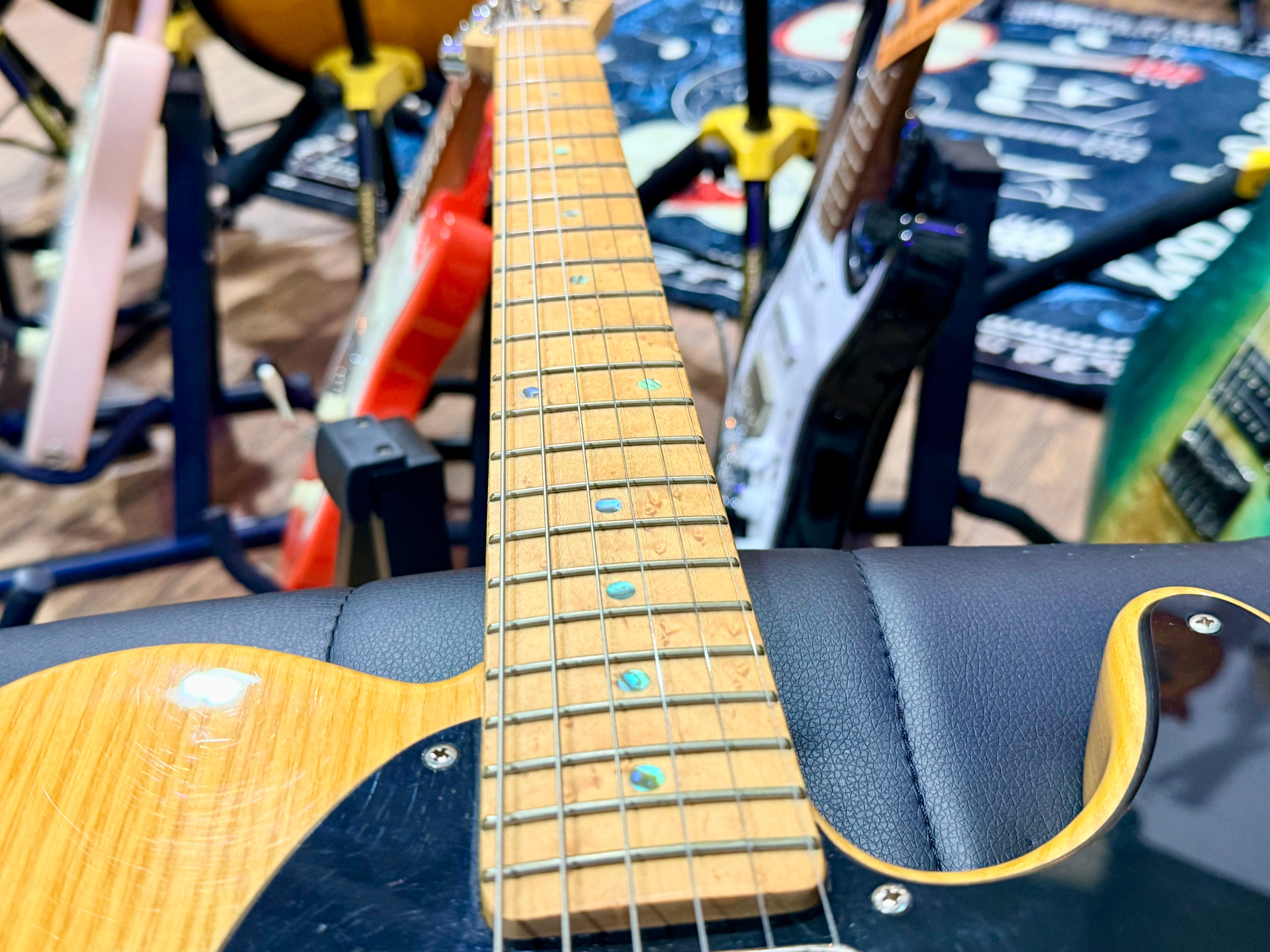 ✨ 2006 KOREA ✨Fender Special Edition Lite Ash Telecaster~ Natural~ B/Eye Maple